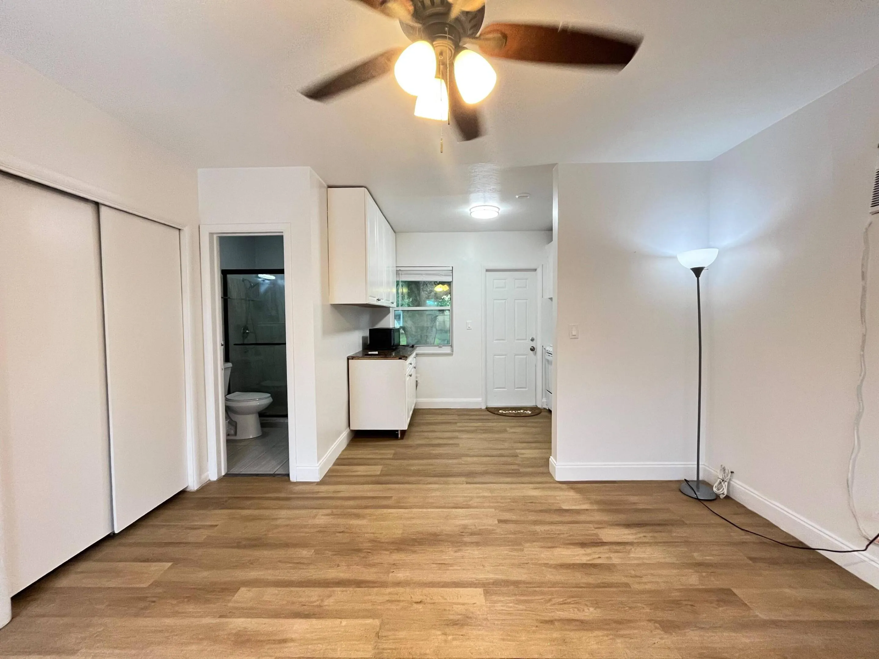 1302 S FEDERAL Highway #1
