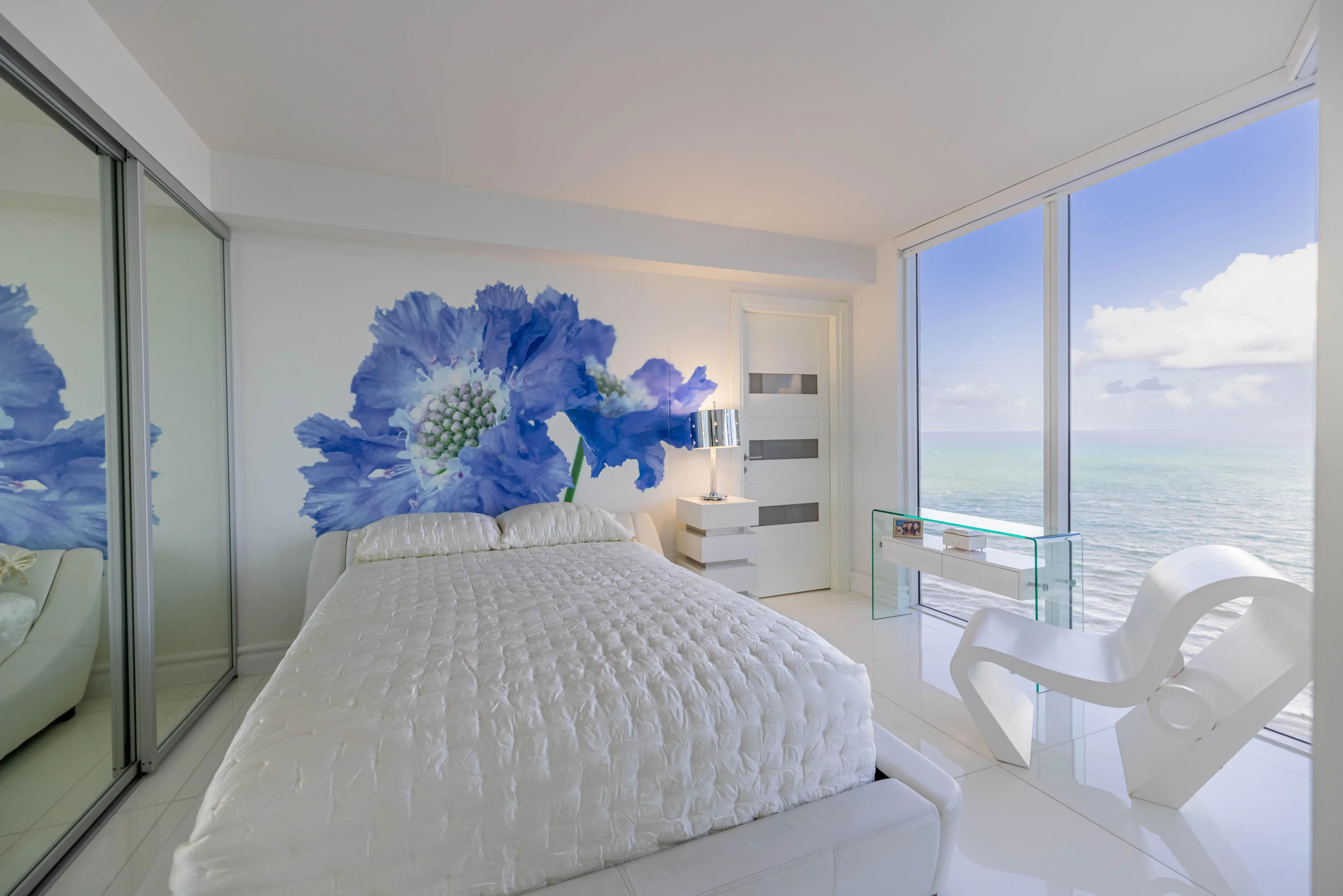 17555 COLLINS Avenue #2305