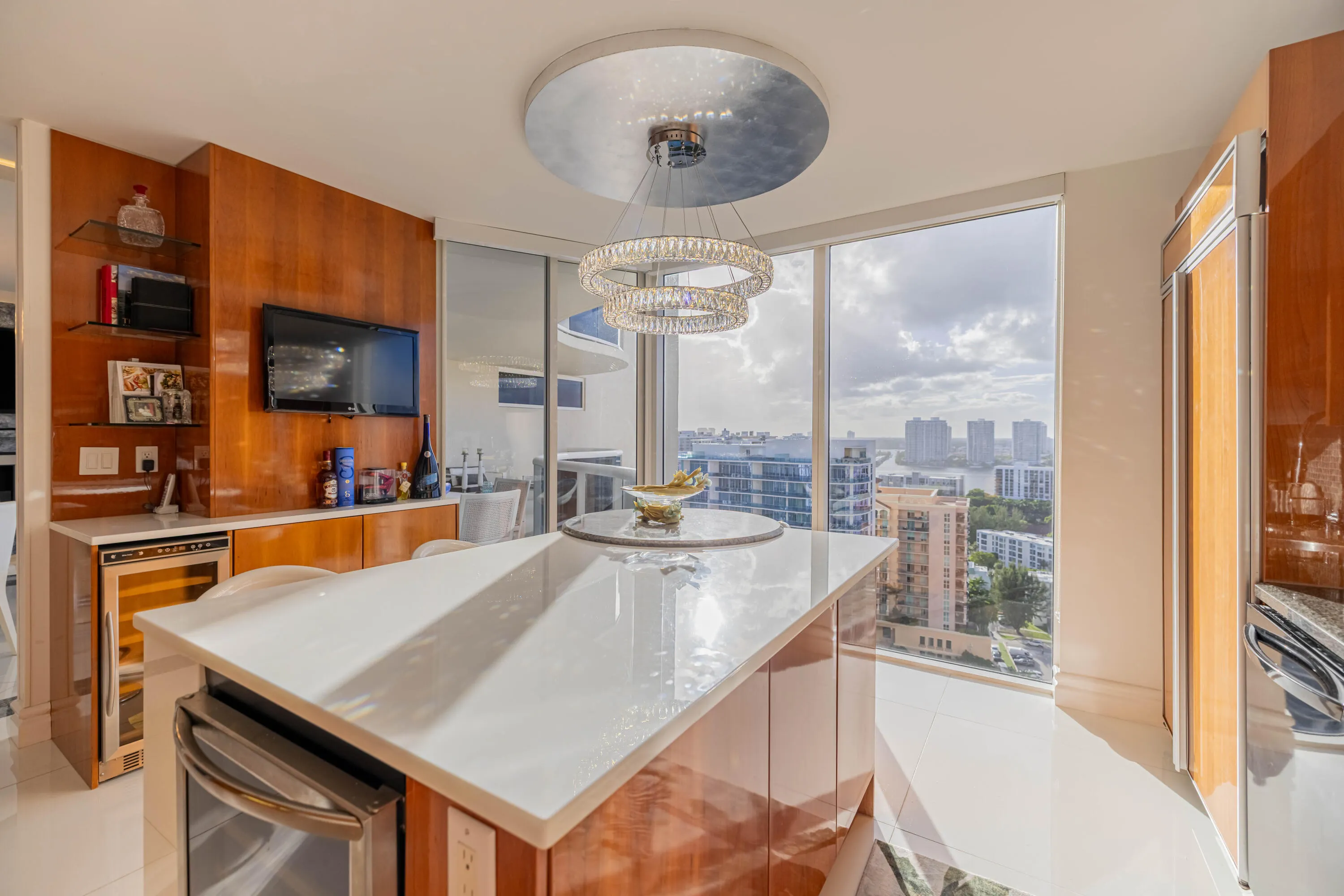 17555 COLLINS Avenue #2305