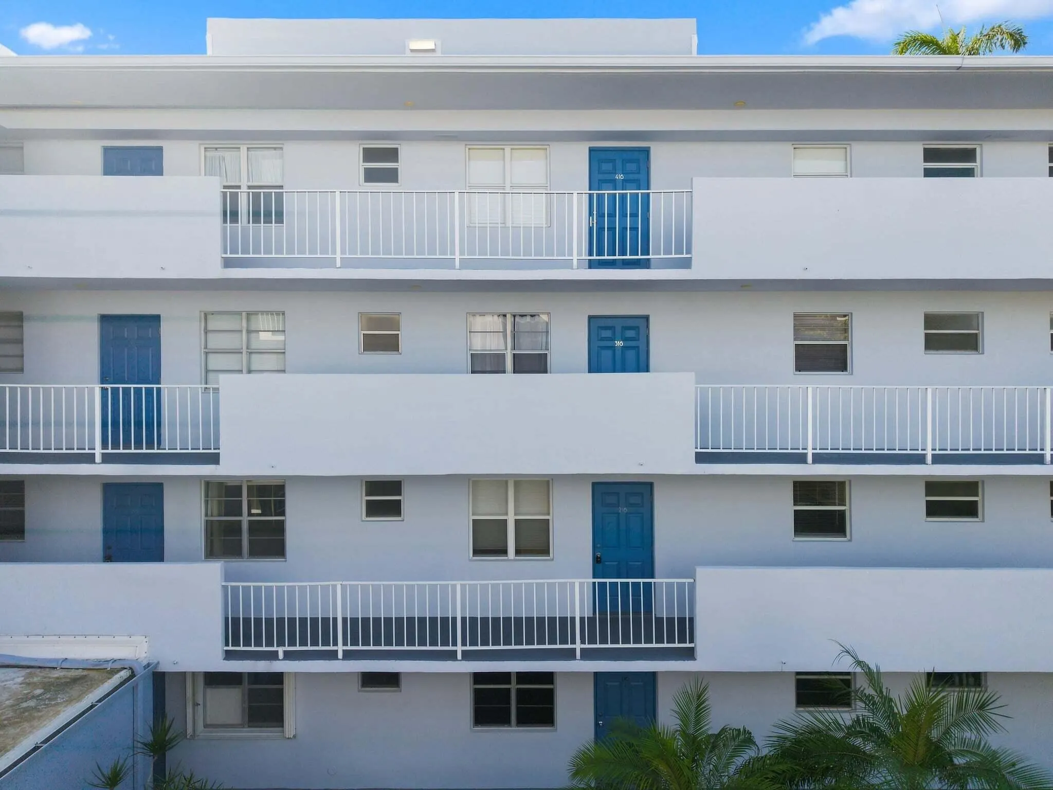 1810 NEW PALM Way #316