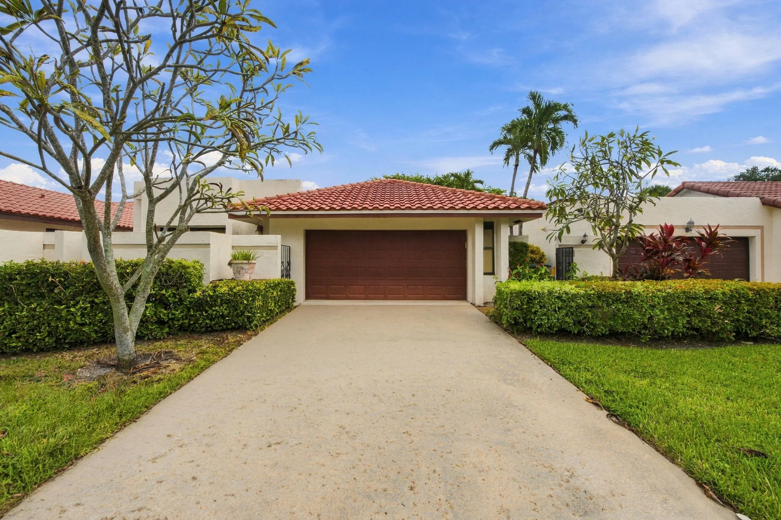 6755 LAGO VISTA Terrace