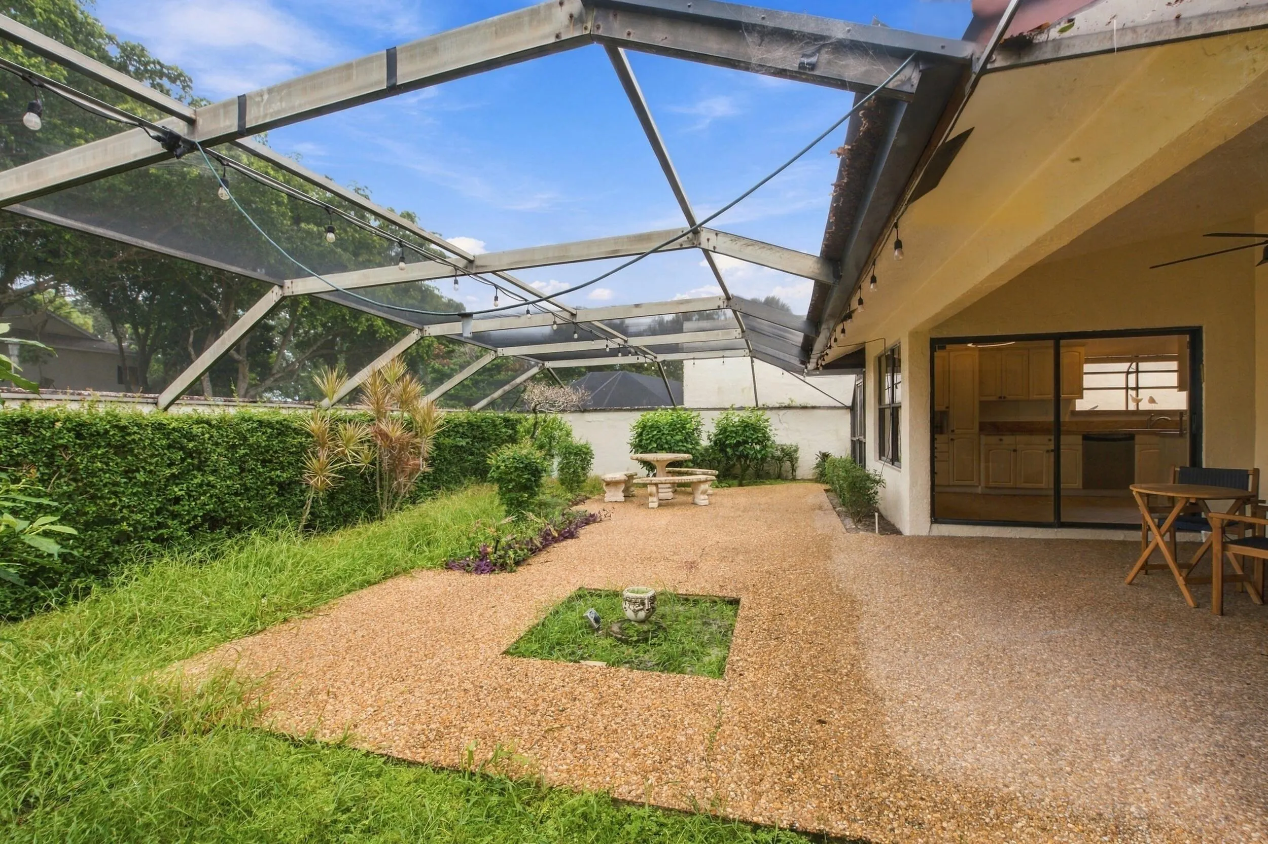 6755 LAGO VISTA Terrace