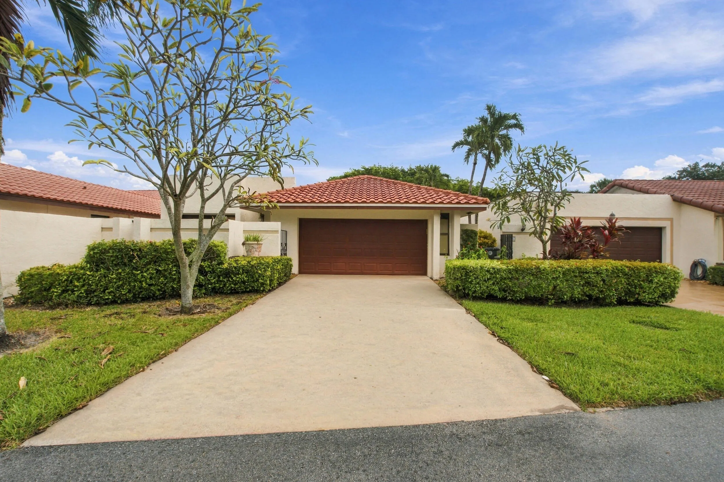 6755 LAGO VISTA Terrace