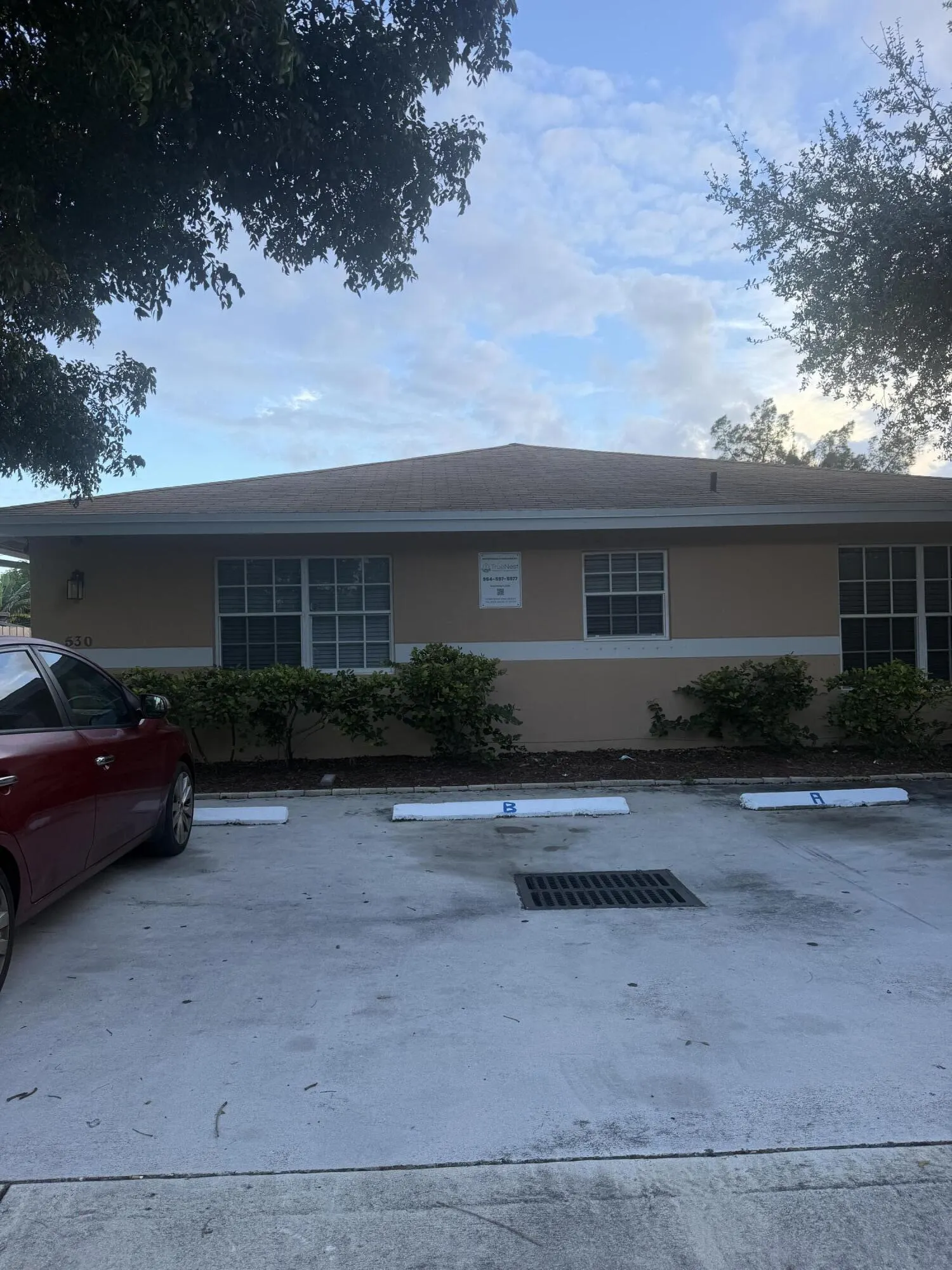 530 NE 34th Street #1