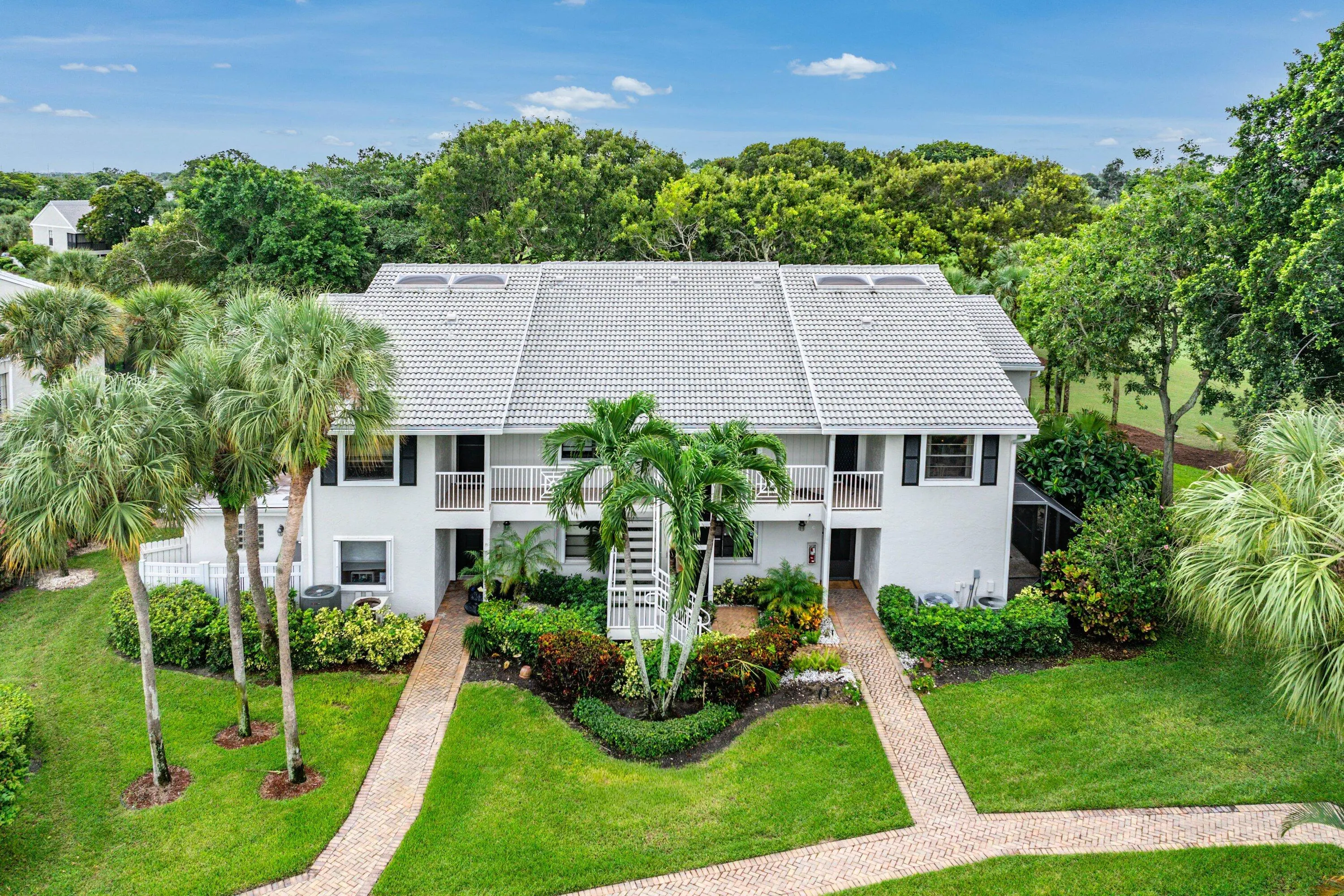 53 EASTGATE Drive #B