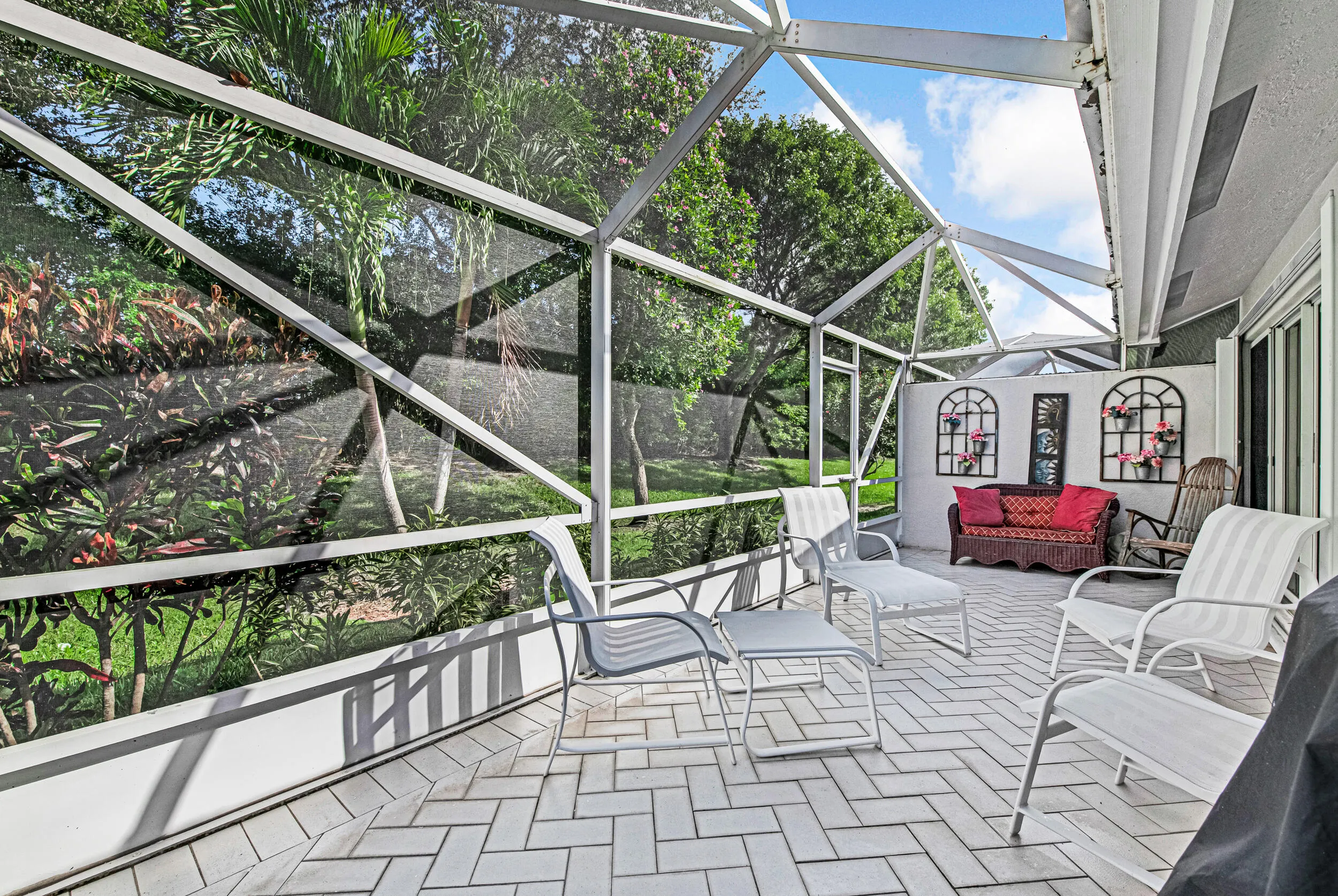 7569 Island Breeze Terrace