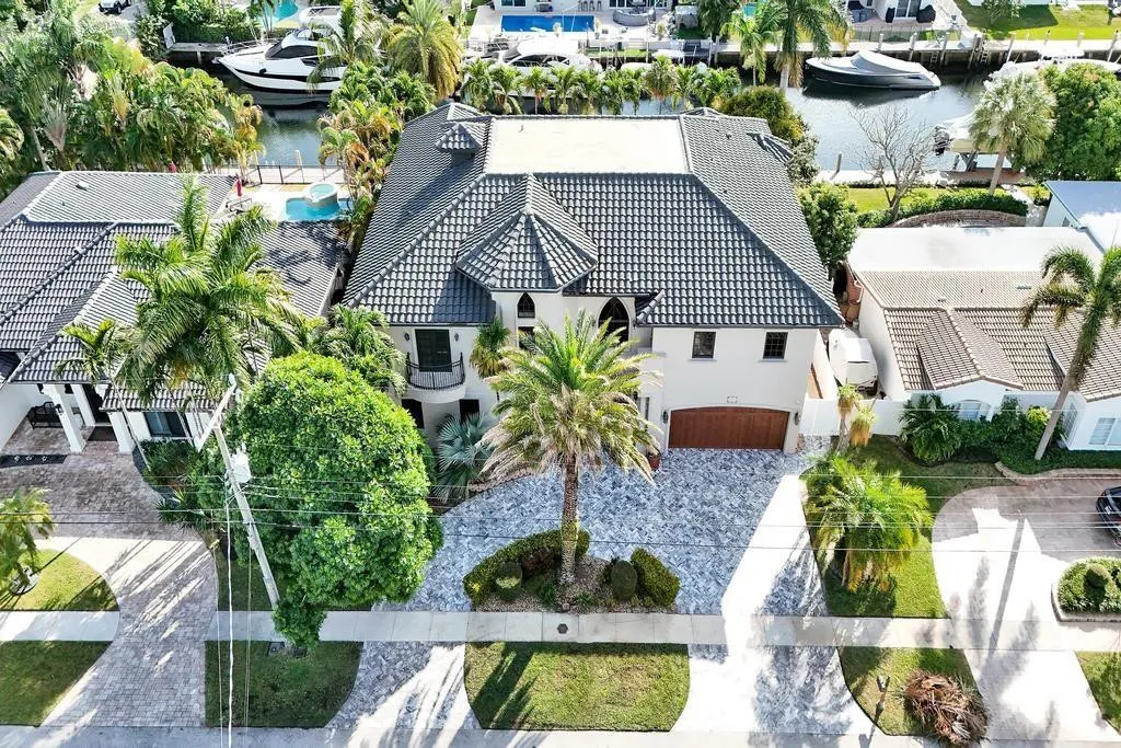 2340 NE 47TH Street