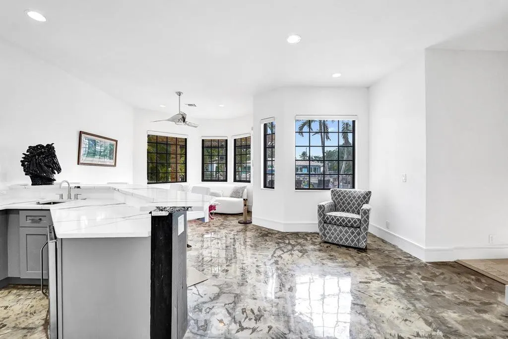 2340 NE 47TH Street