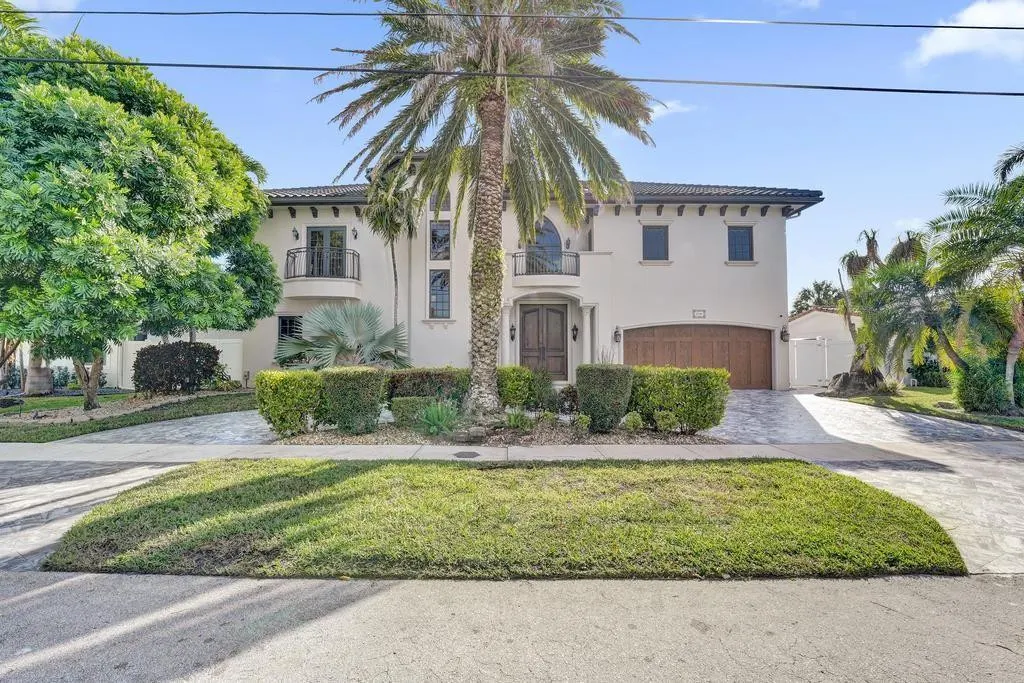2340 NE 47TH Street