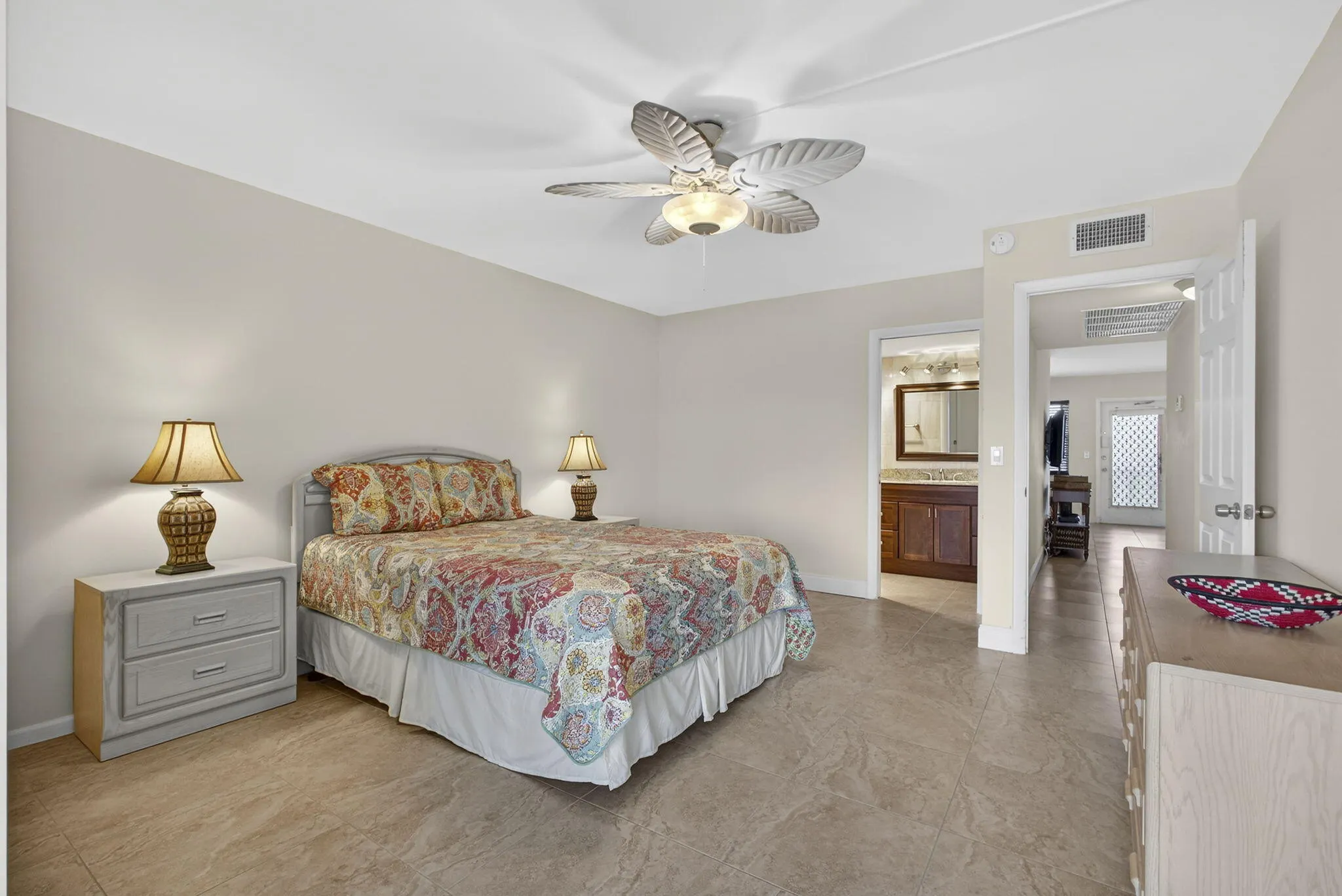 361 WELLINGTON J