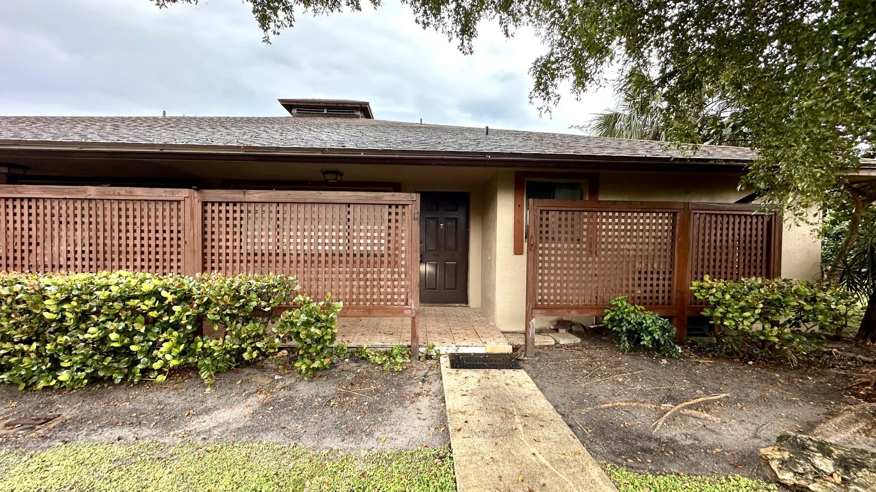 3096 Collin Drive #C