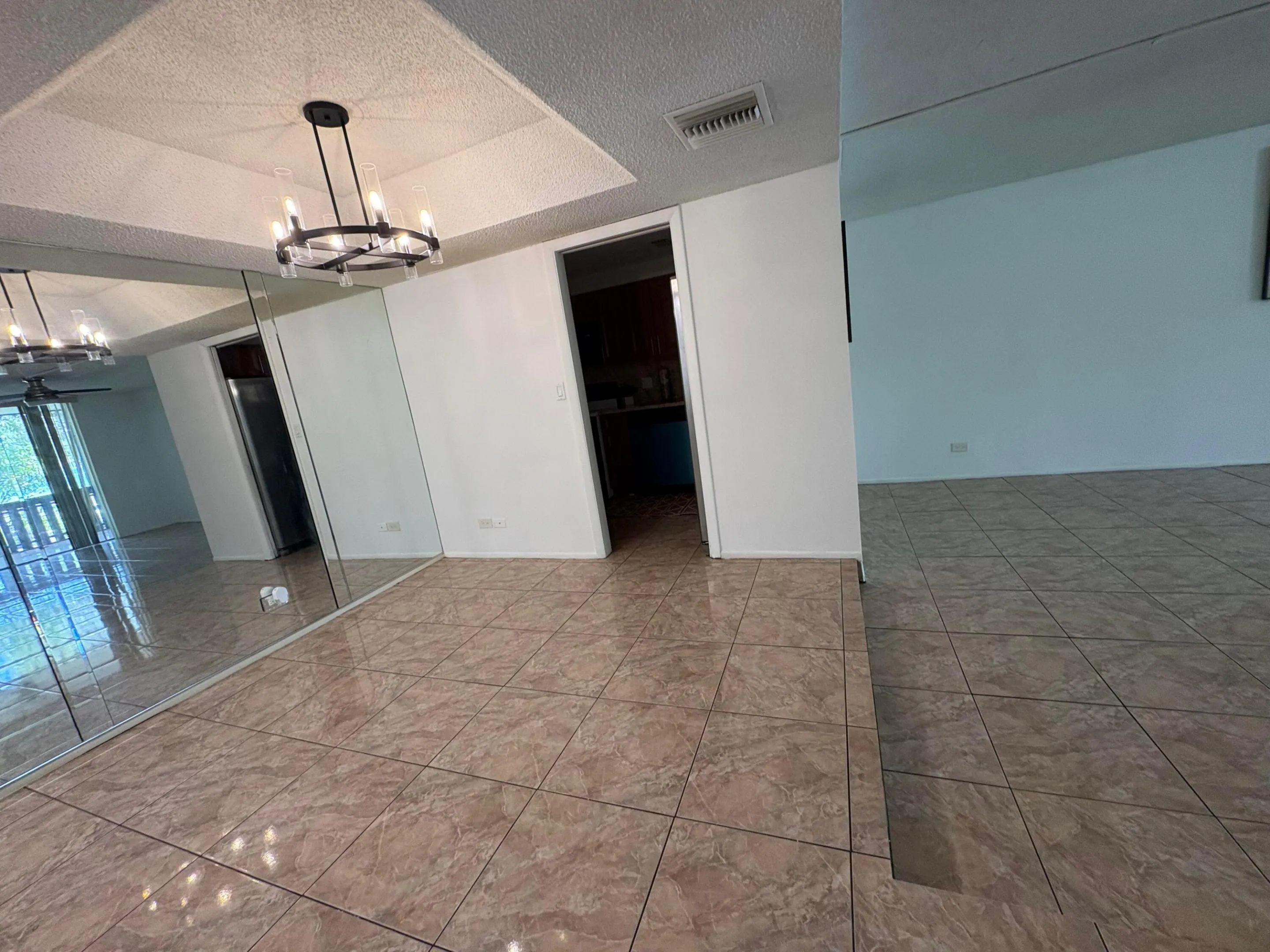 3710 INVERRARY Drive #2G