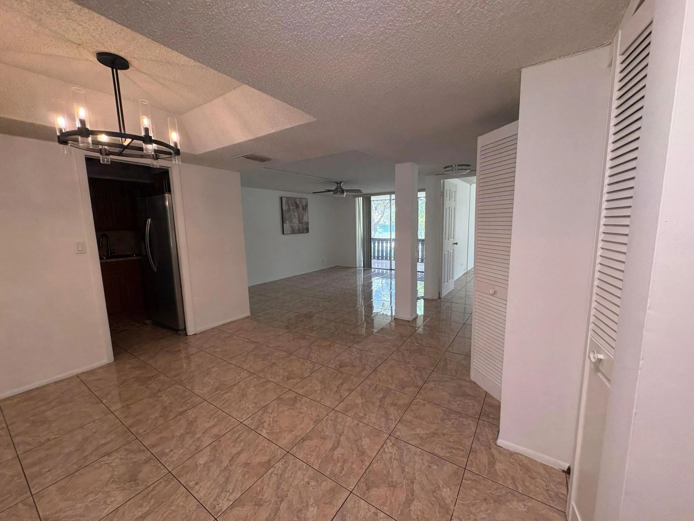3710 INVERRARY Drive #2G