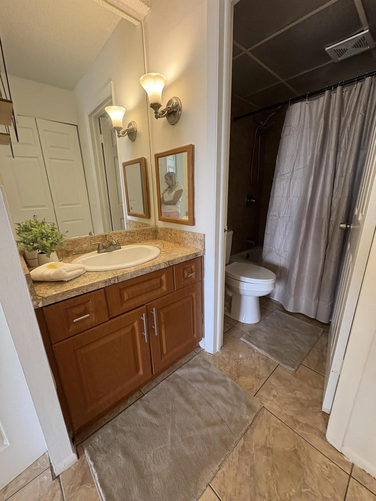 3710 INVERRARY Drive #2G