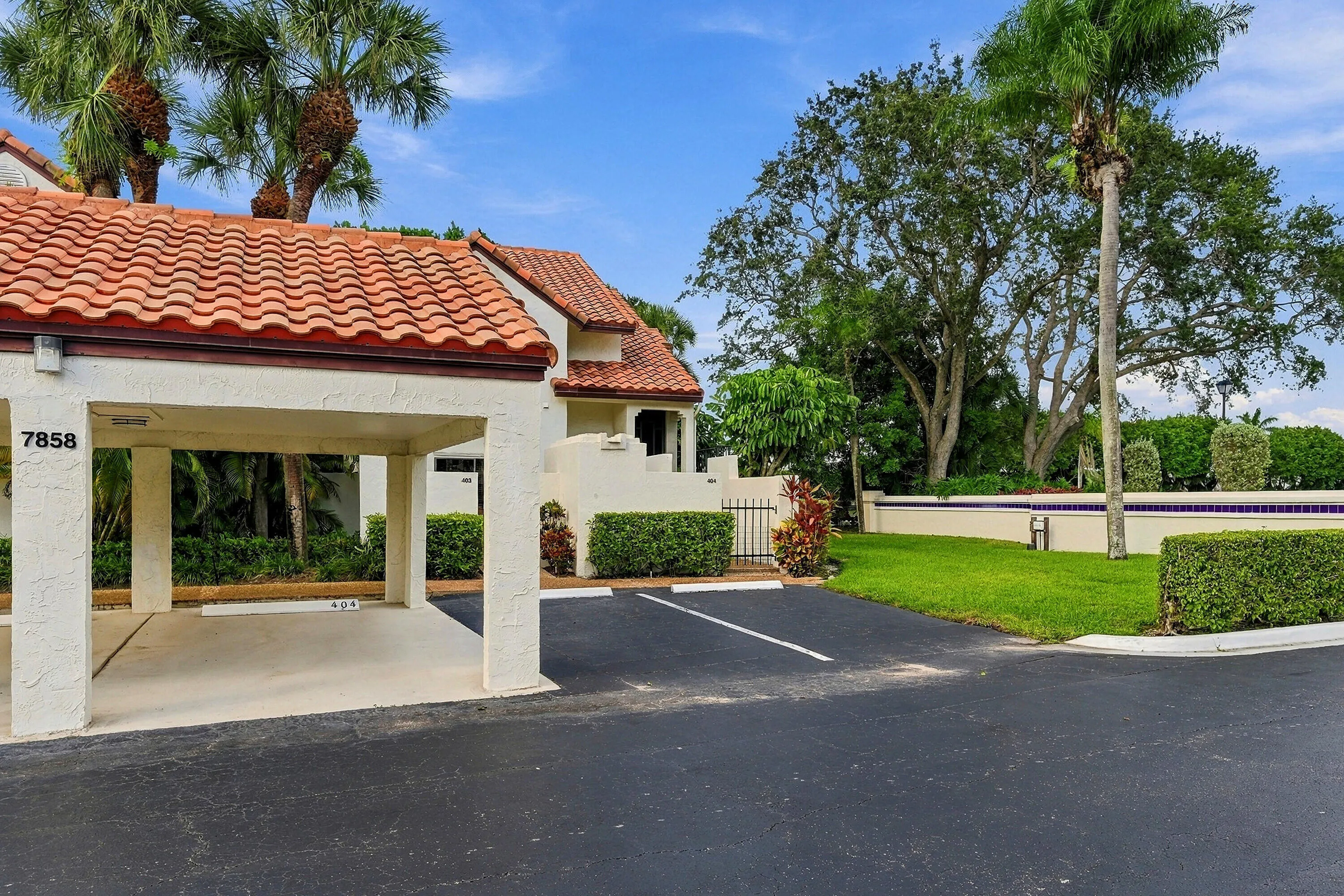 7858 GRANADA Place #404