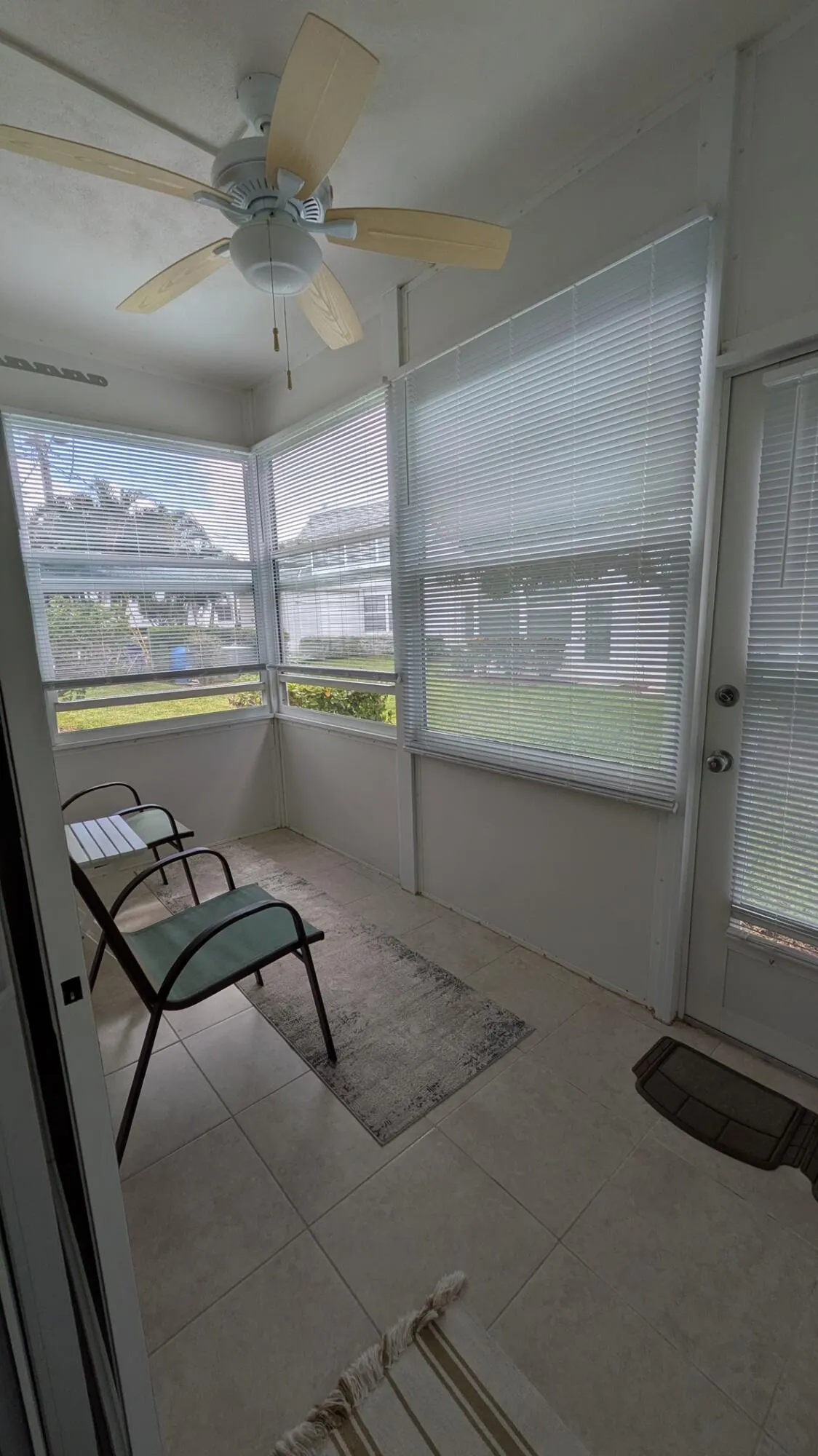 2880 LAKE OSBORNE Drive #109