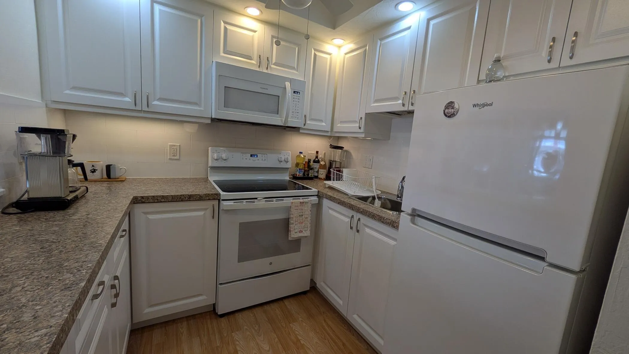 2880 LAKE OSBORNE Drive #109