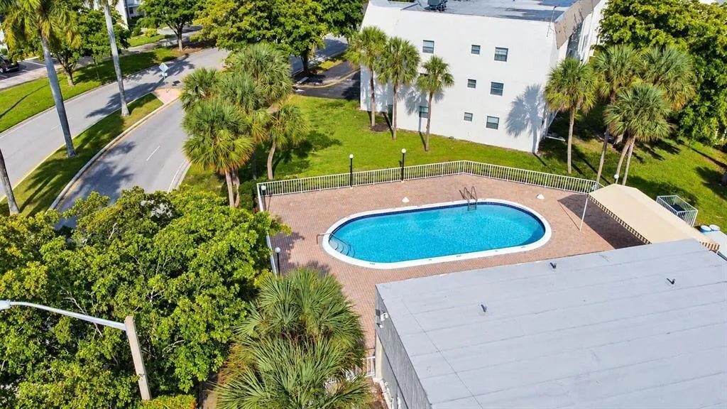 8100 SUNRISE LAKES Boulevard #210