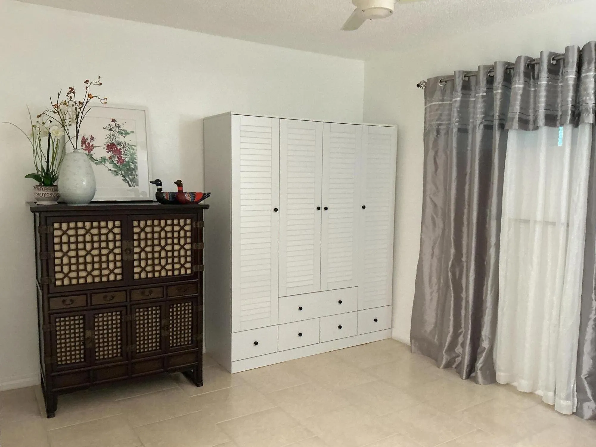 8100 SUNRISE LAKES Boulevard #210