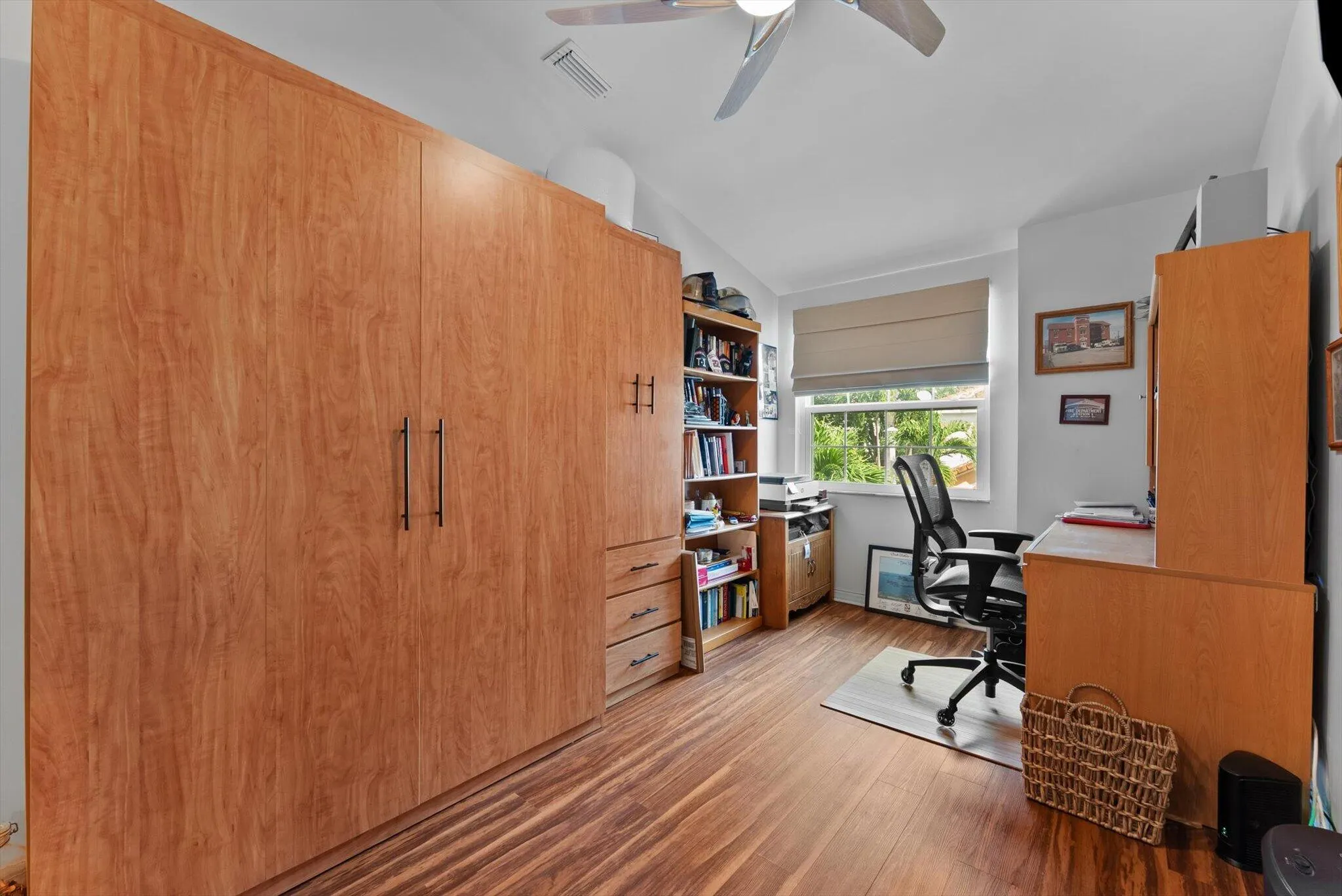 1950 NE 7th Street #105
