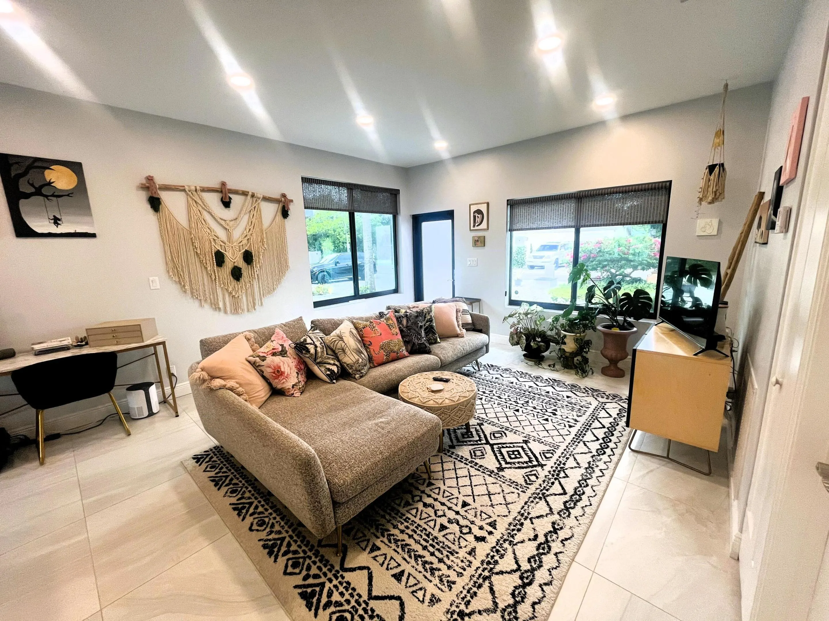 3589 Gibbs Road