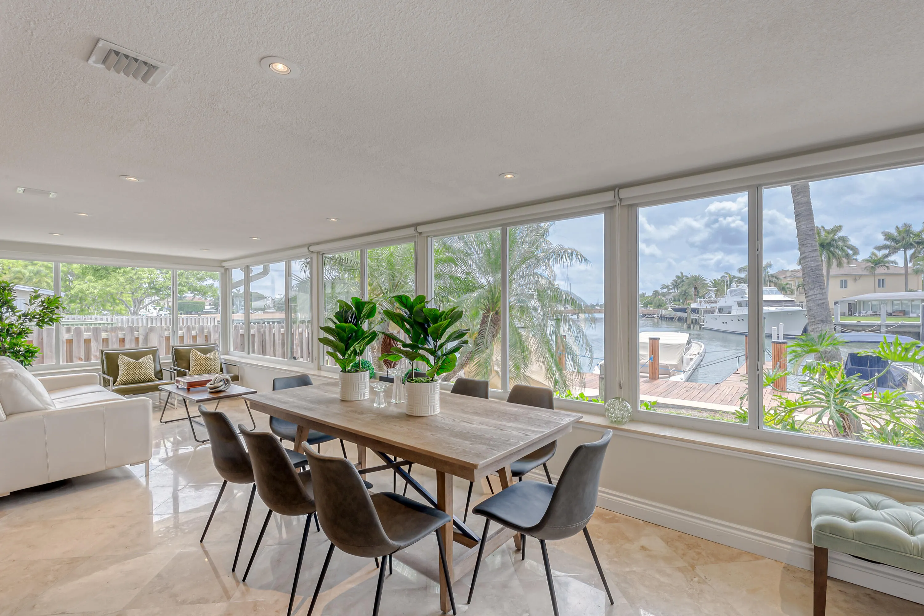 1310 CORDOVA Road