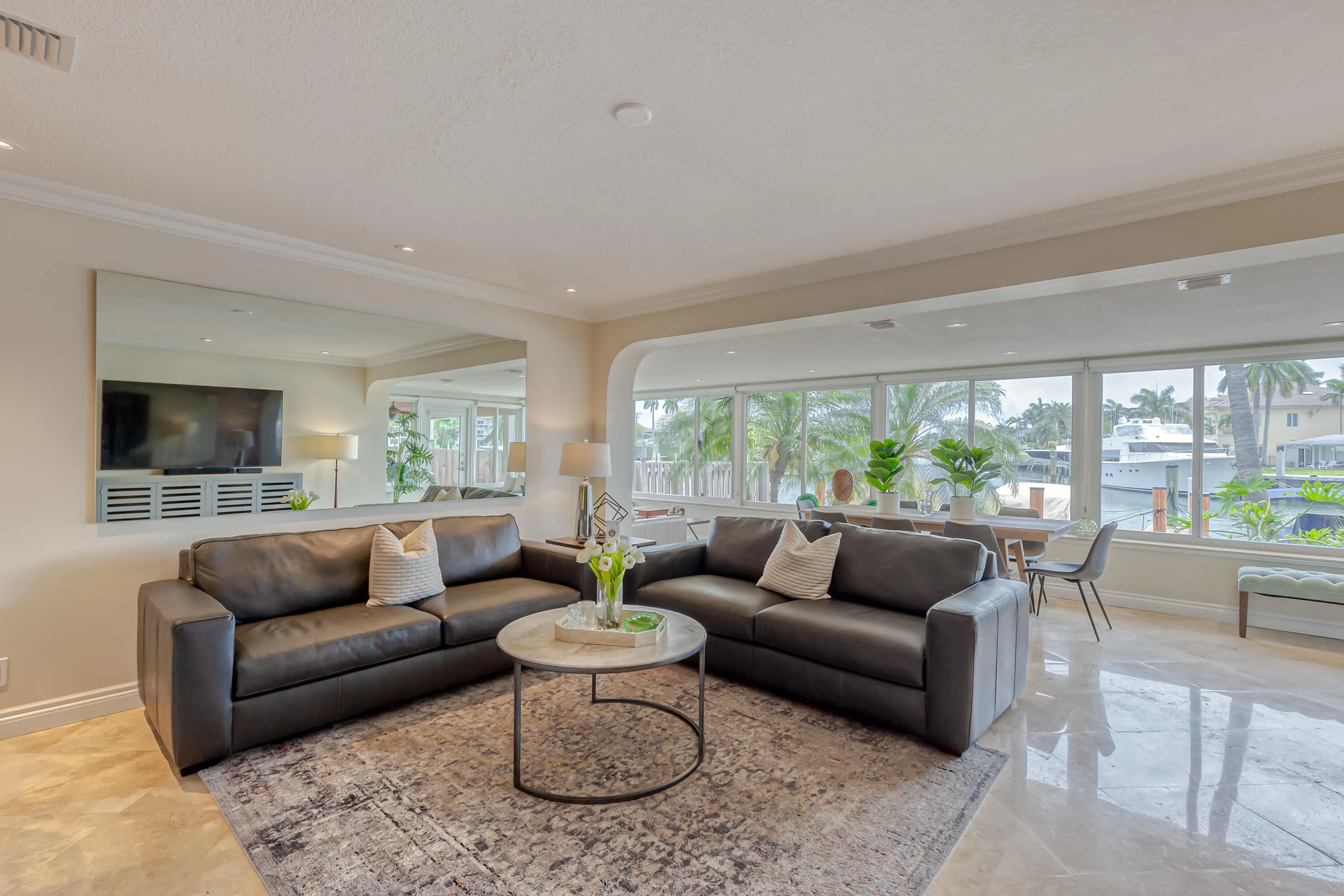 1310 CORDOVA Road