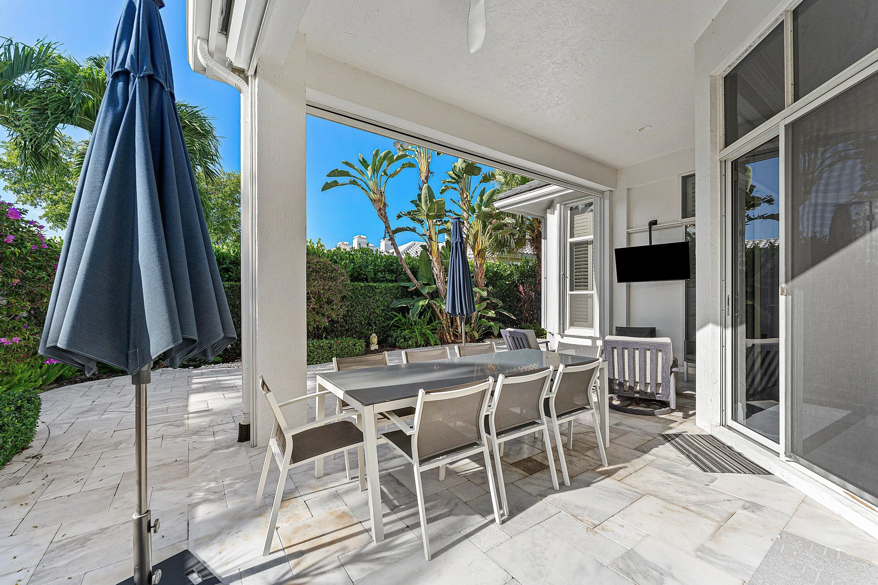 5740 NW 42ND Court
