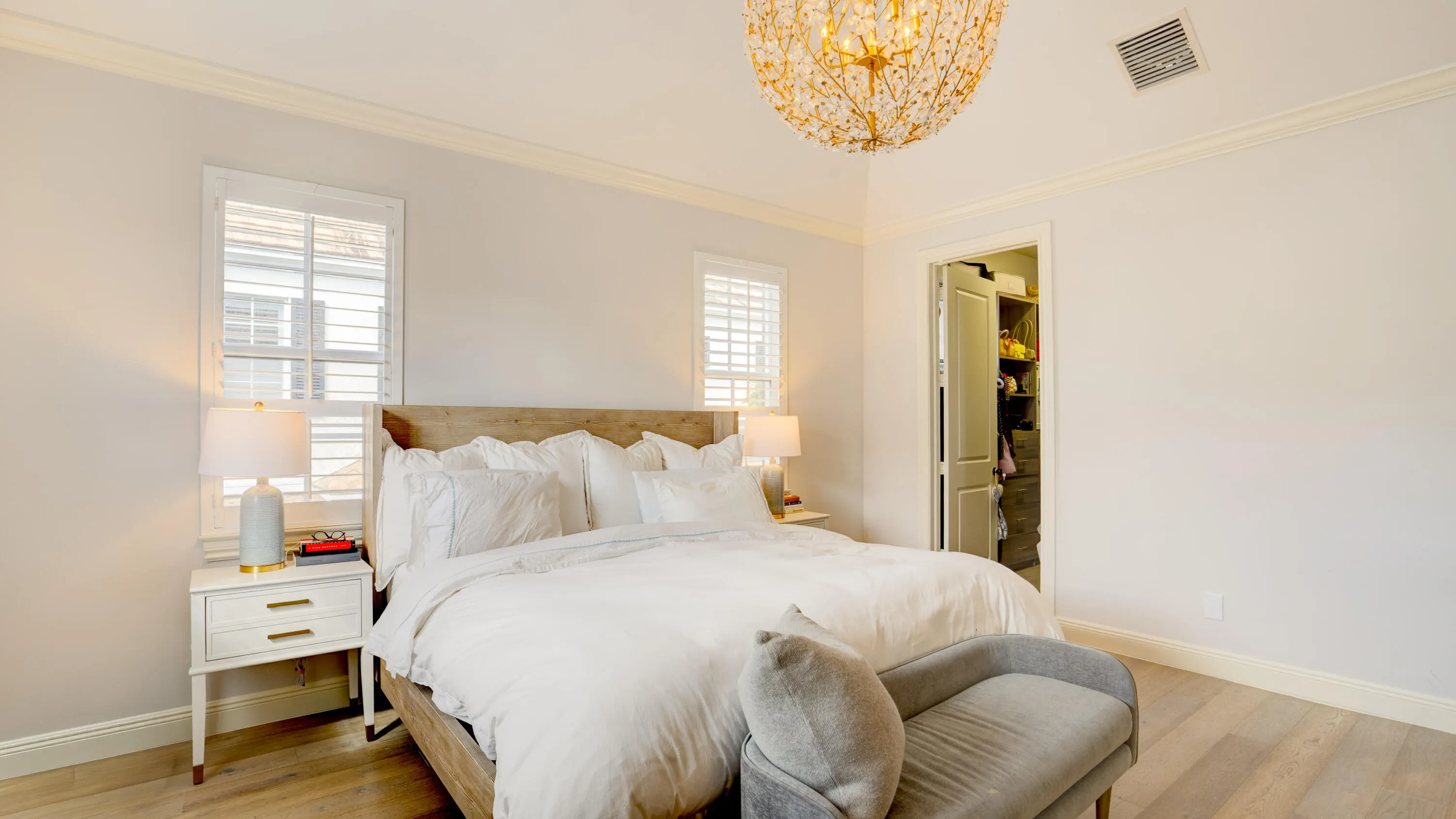 143 N Cannery Row Circle