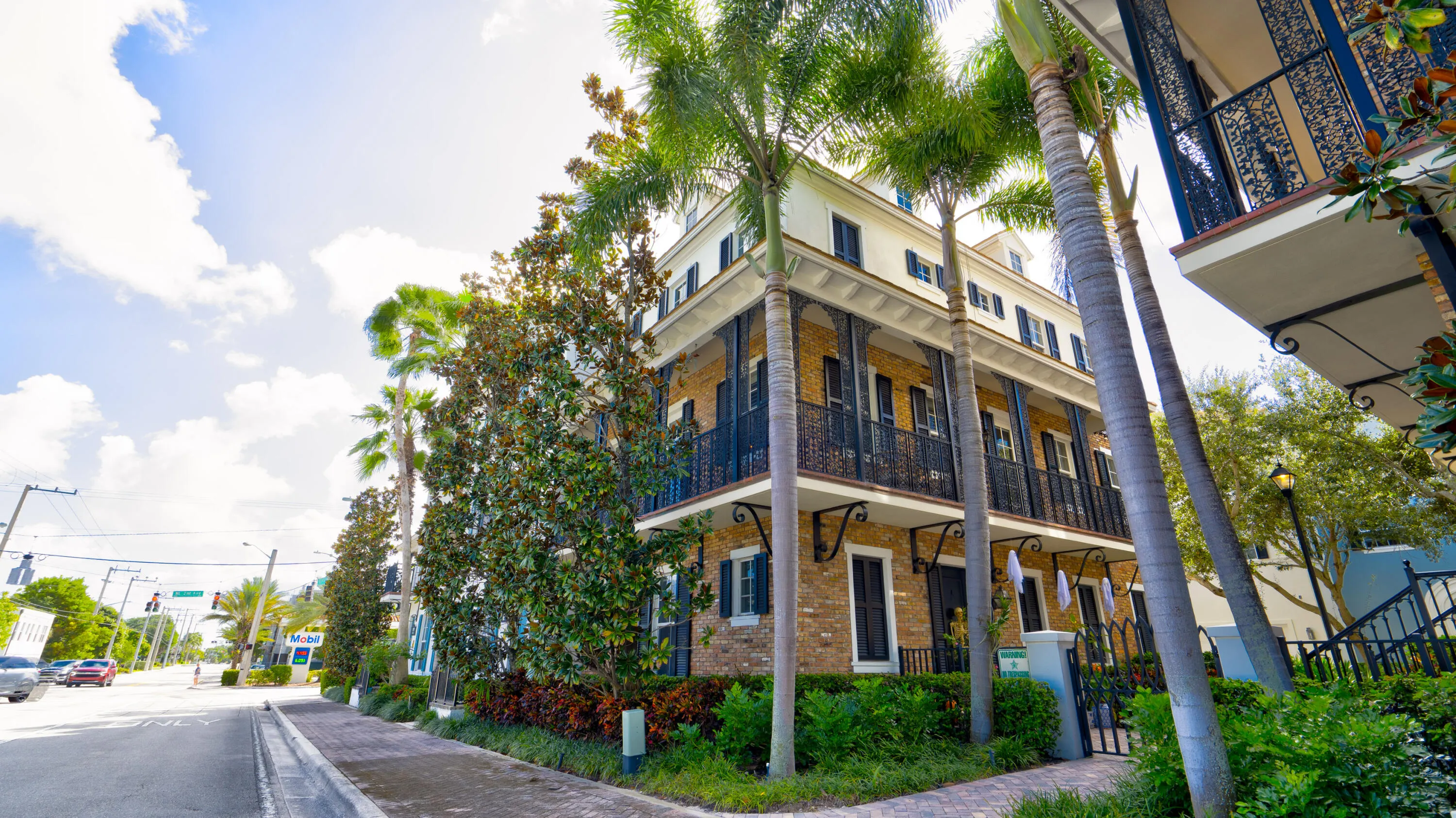 143 N Cannery Row Circle