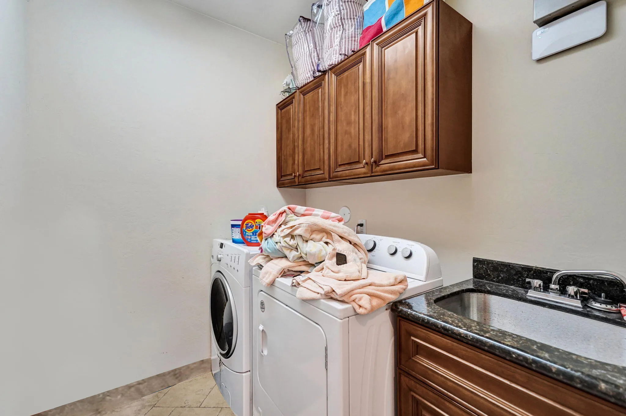2575 SE 7TH Drive
