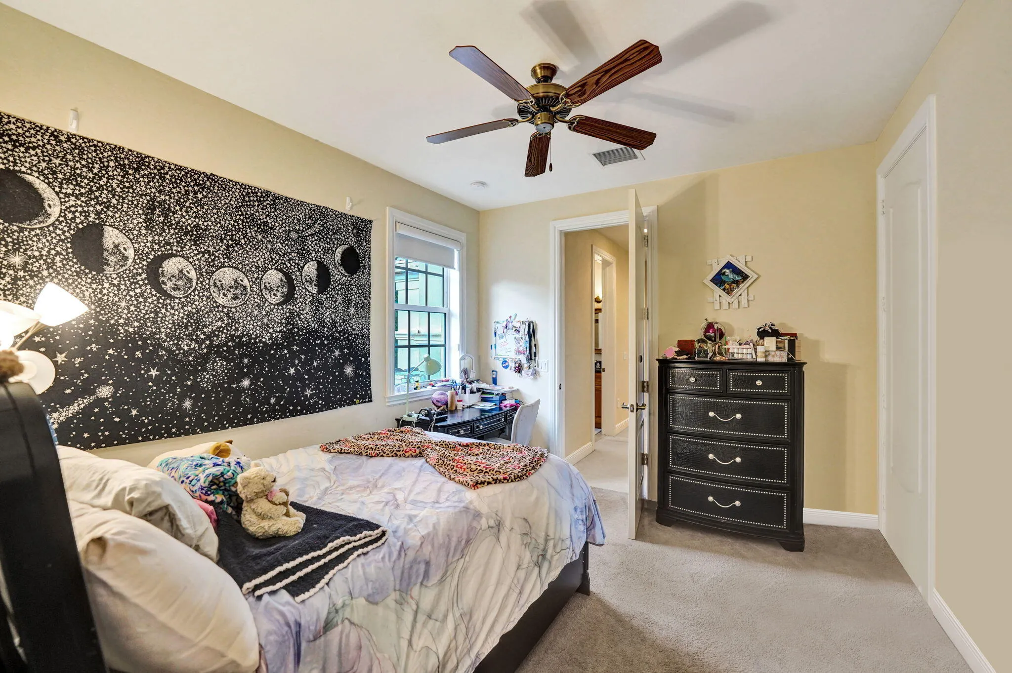 2575 SE 7TH Drive