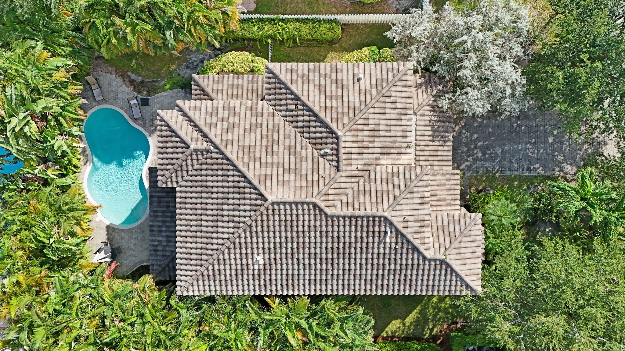 2575 SE 7TH Drive