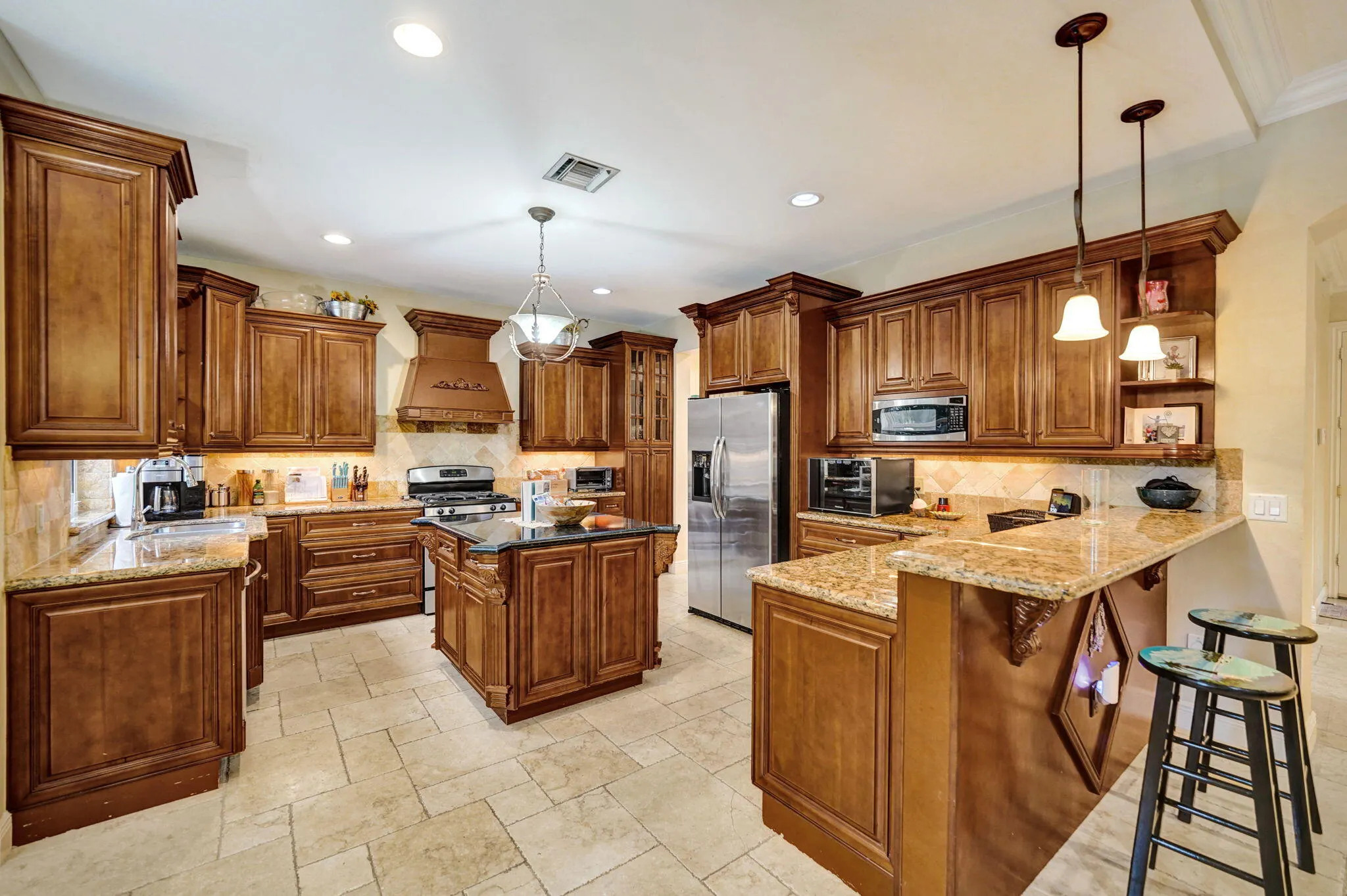 2575 SE 7TH Drive