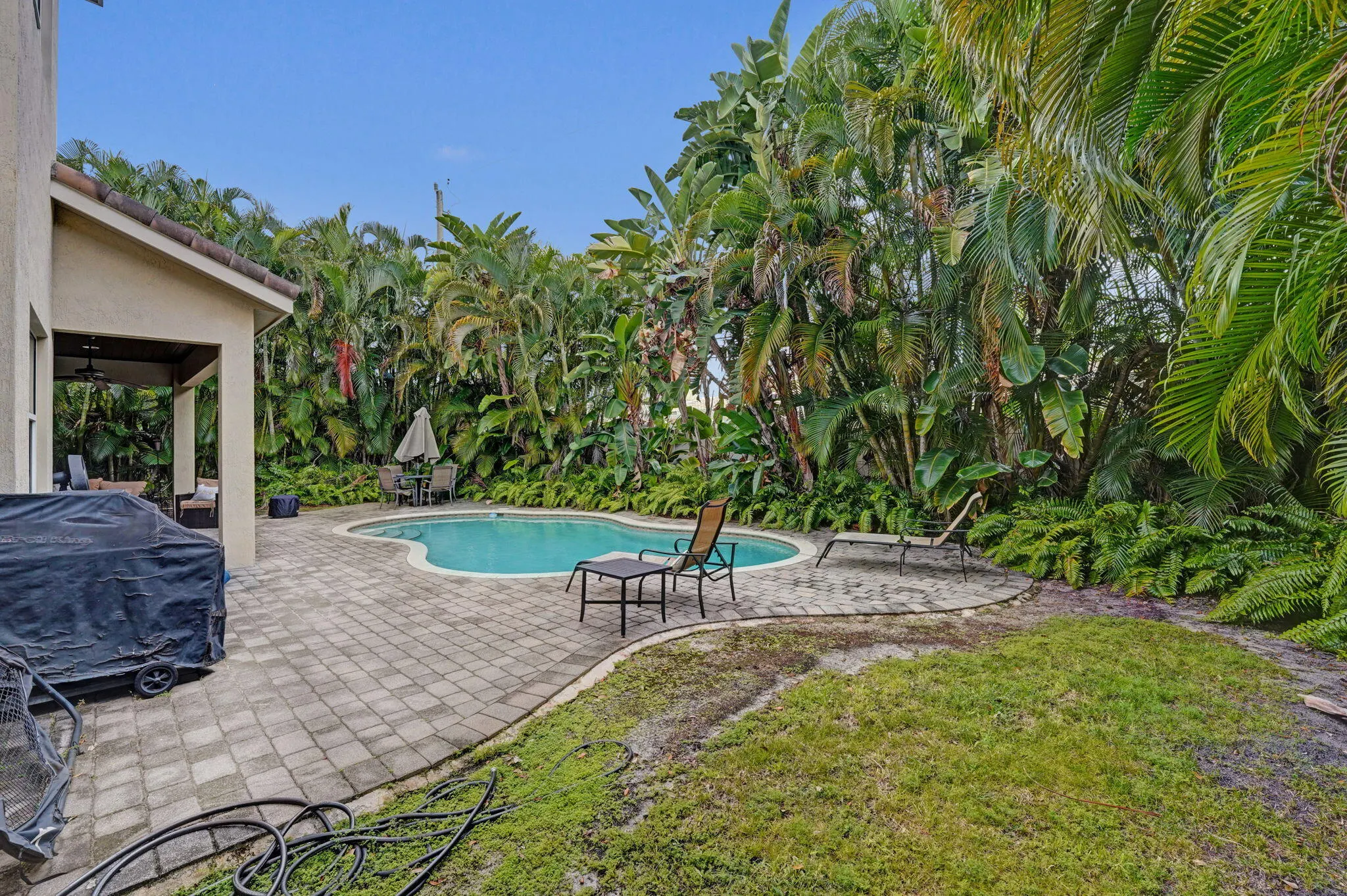 2575 SE 7TH Drive