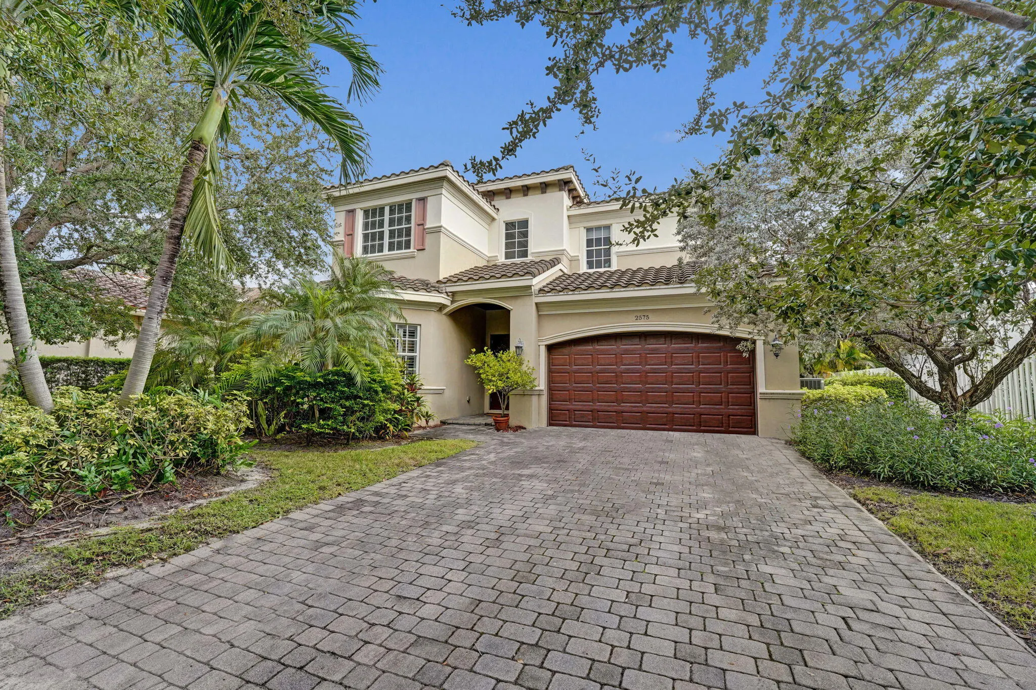 2575 SE 7TH Drive