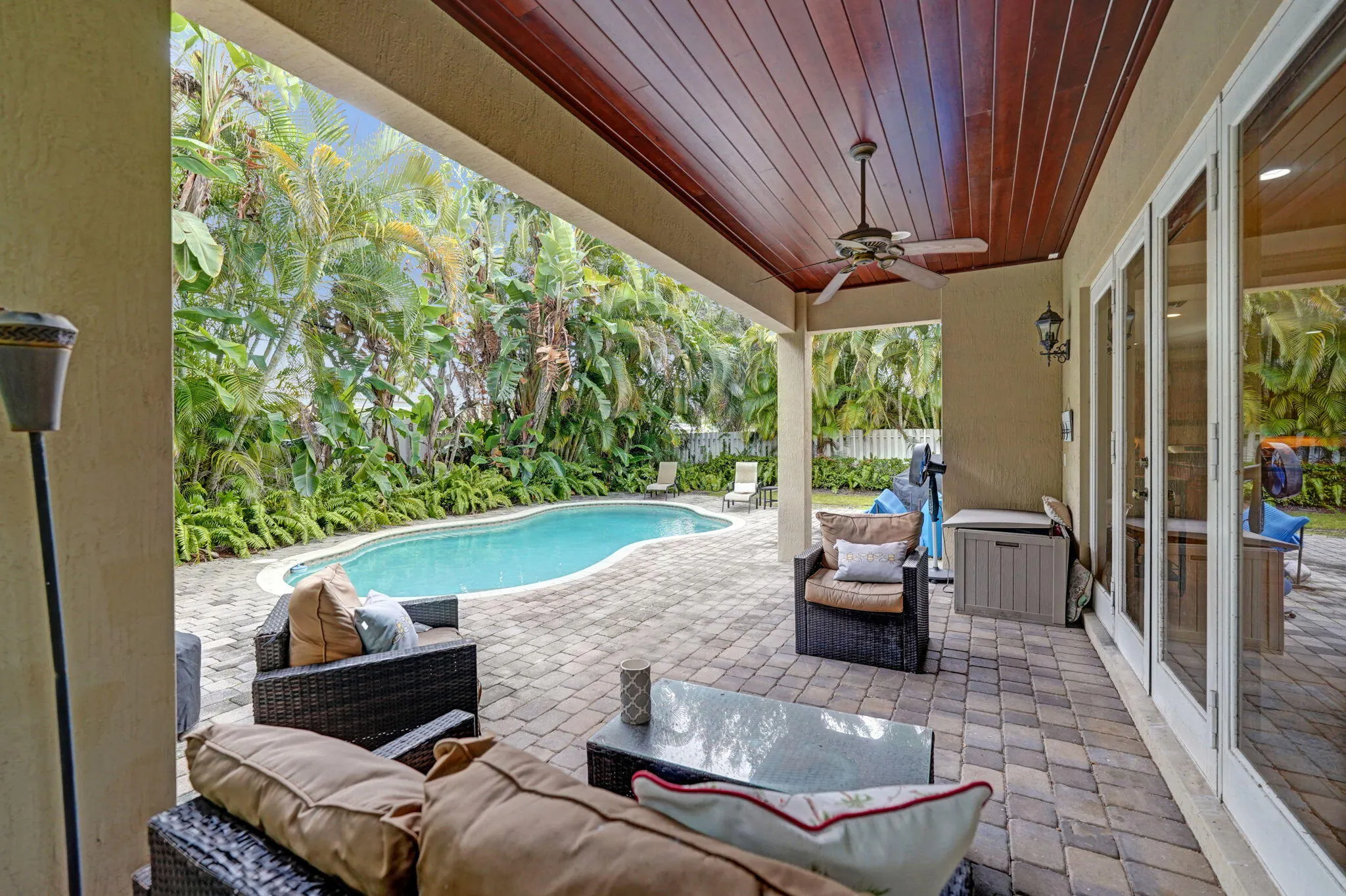2575 SE 7TH Drive