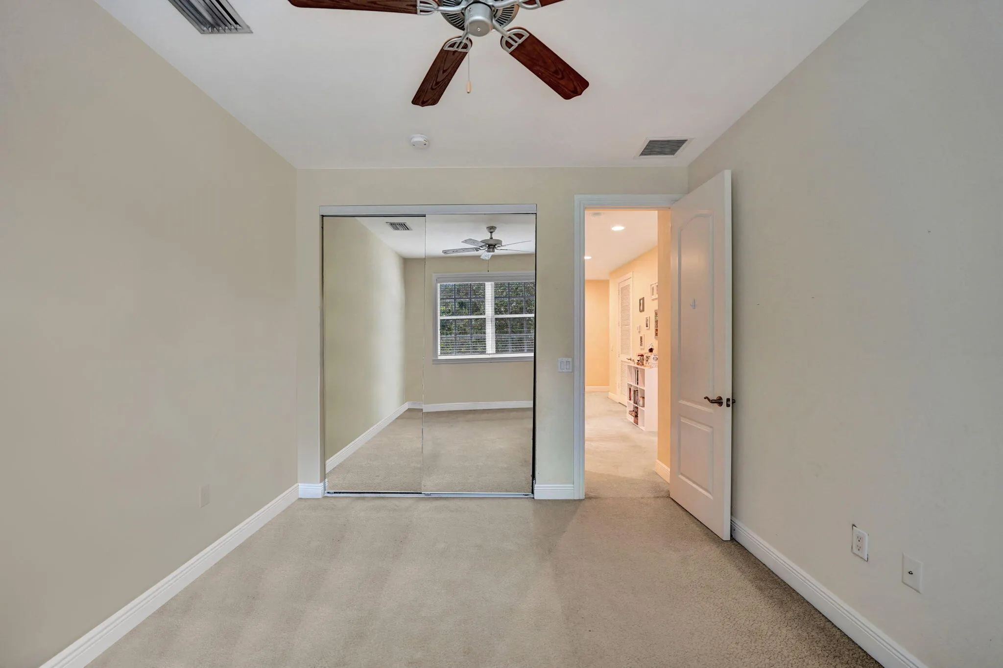 2575 SE 7TH Drive