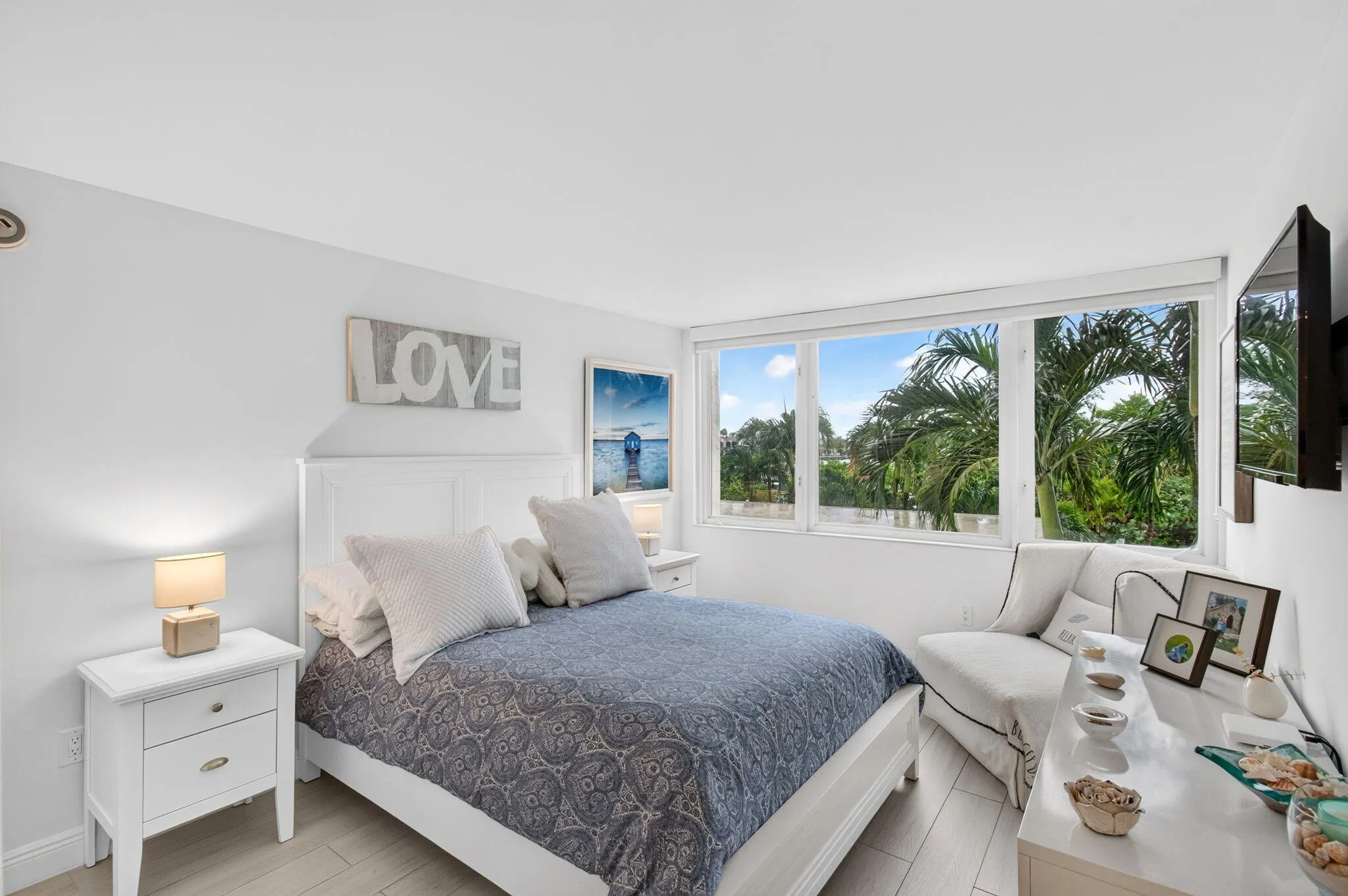 3912 S OCEAN Boulevard #203