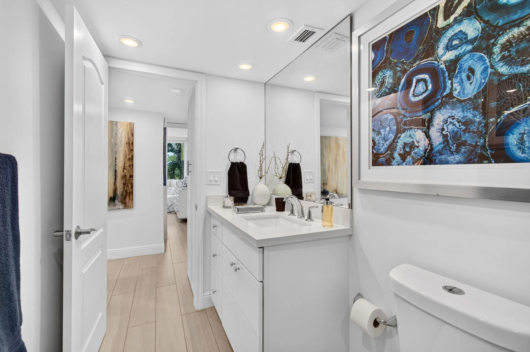 3912 S OCEAN Boulevard #203