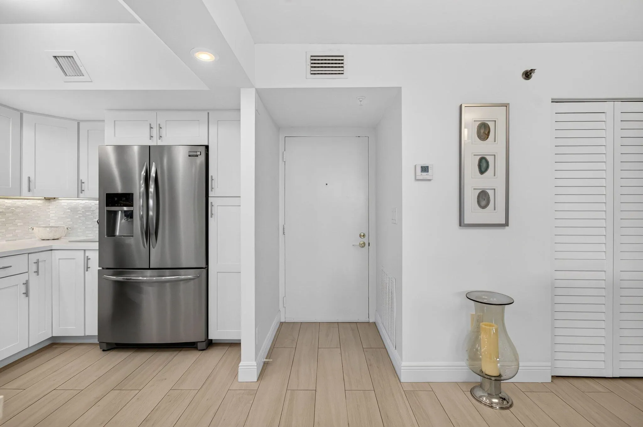 3912 S OCEAN Boulevard #203