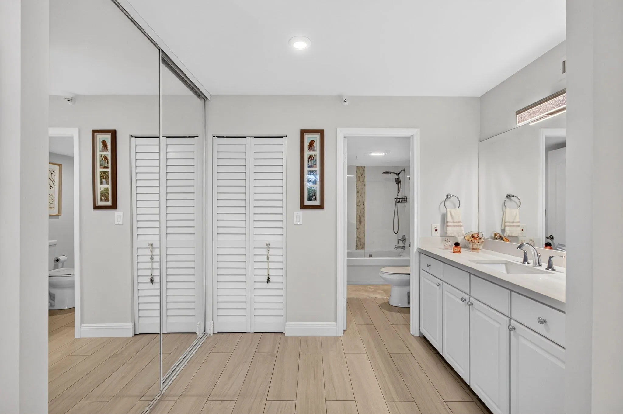 3912 S OCEAN Boulevard #203