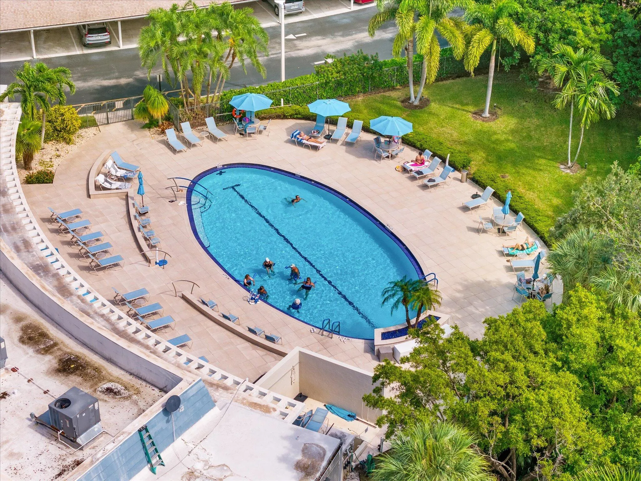 1319 E HILLSBORO Boulevard #409