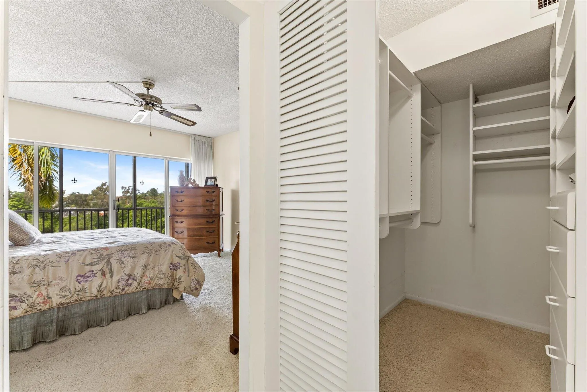 1319 E HILLSBORO Boulevard #409