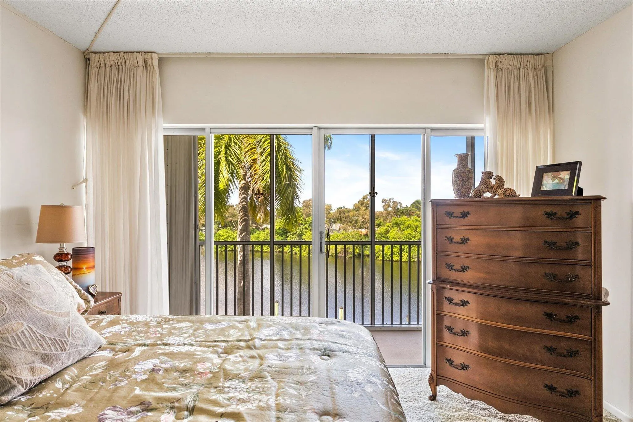 1319 E HILLSBORO Boulevard #409