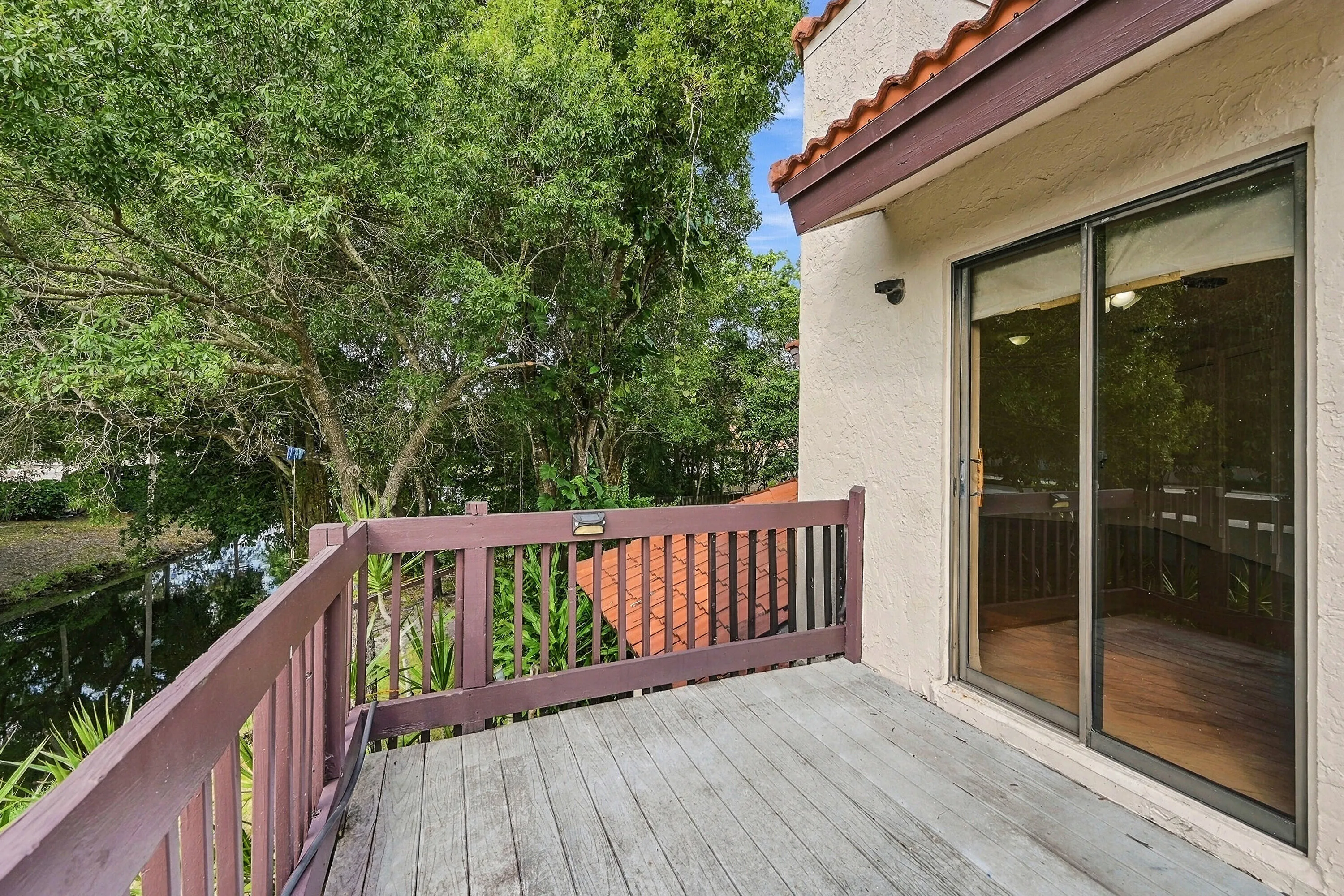9313 W SUNRISE Boulevard