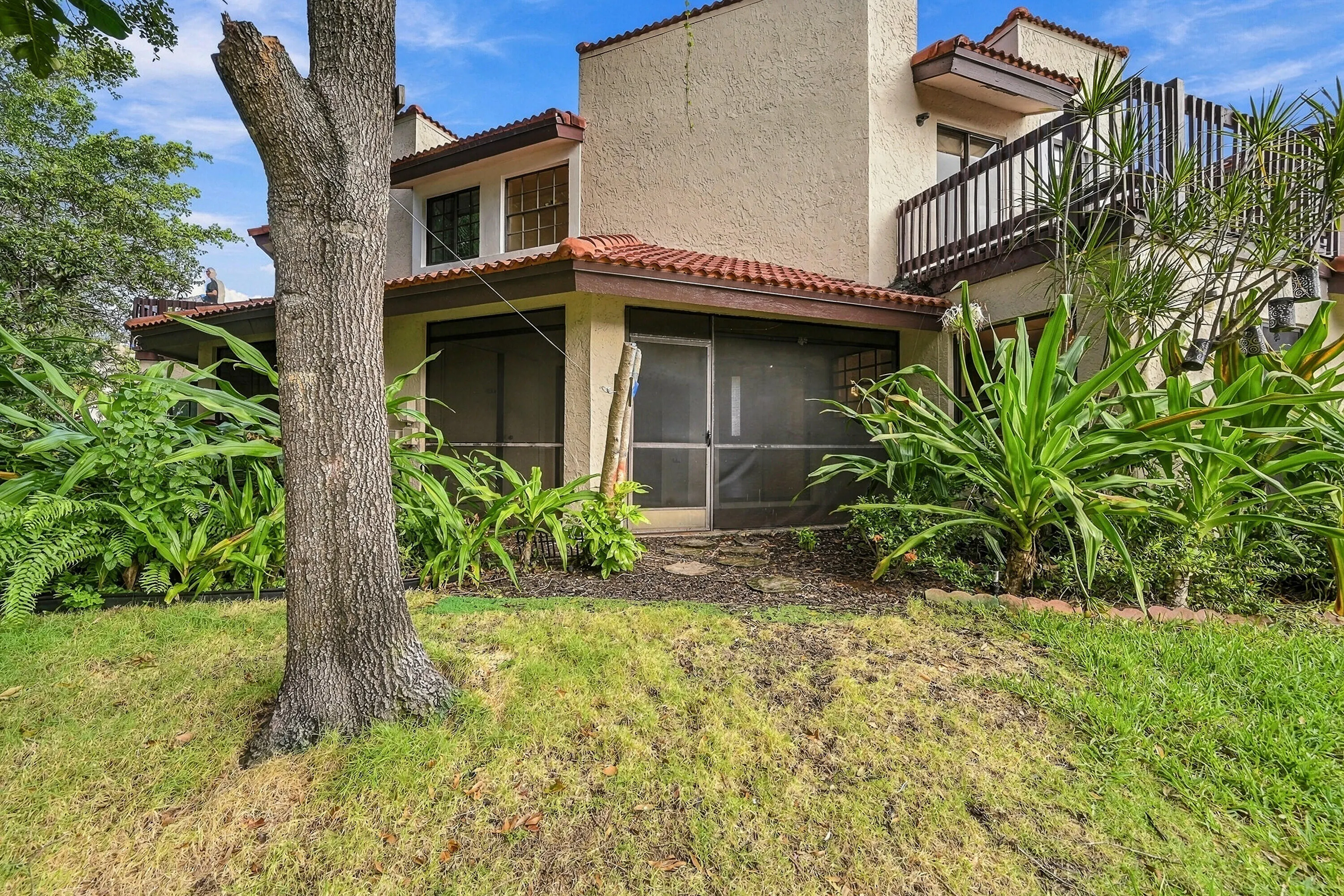9313 W SUNRISE Boulevard