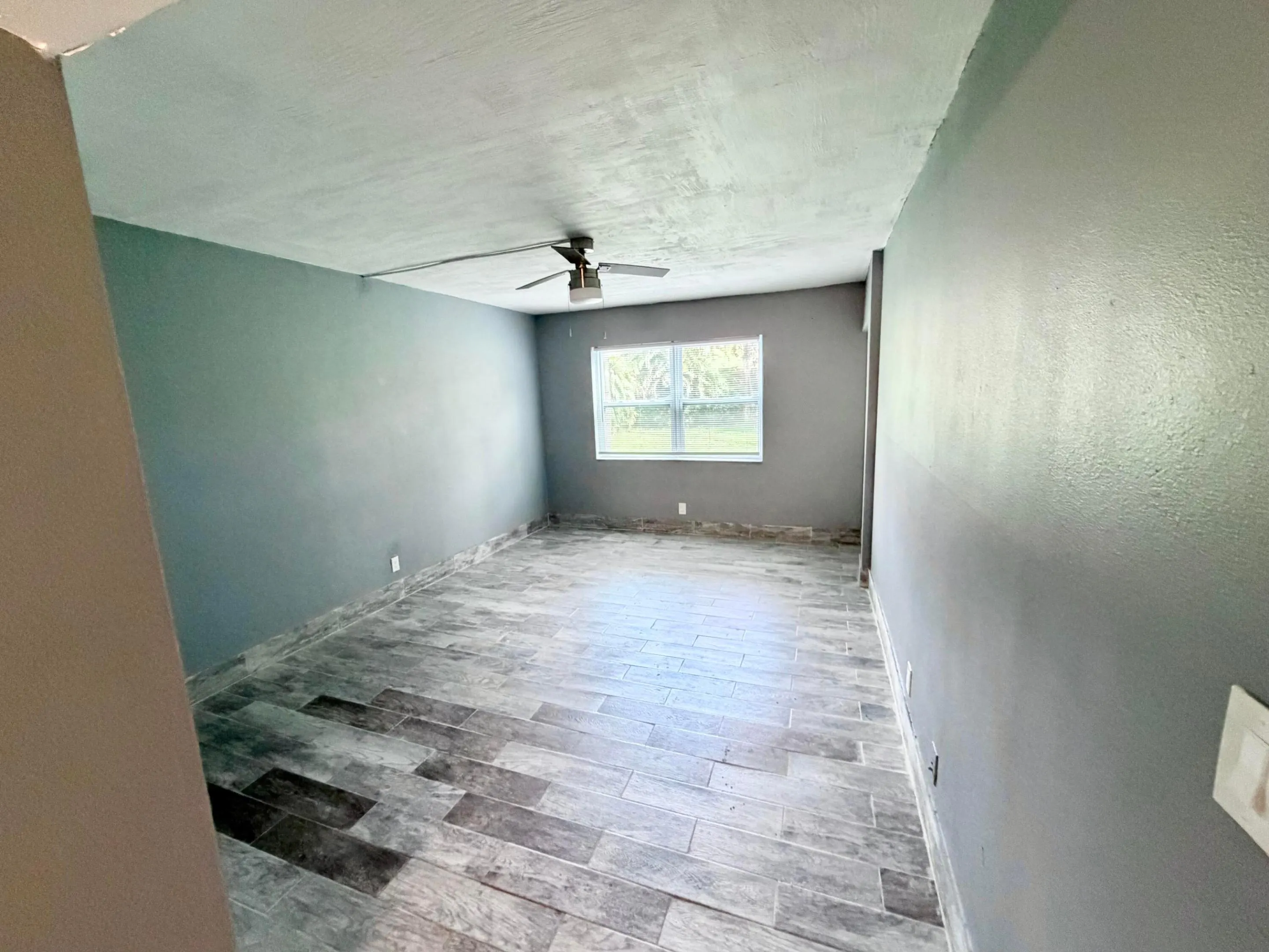4364 NW 9th Avenue #16-1d