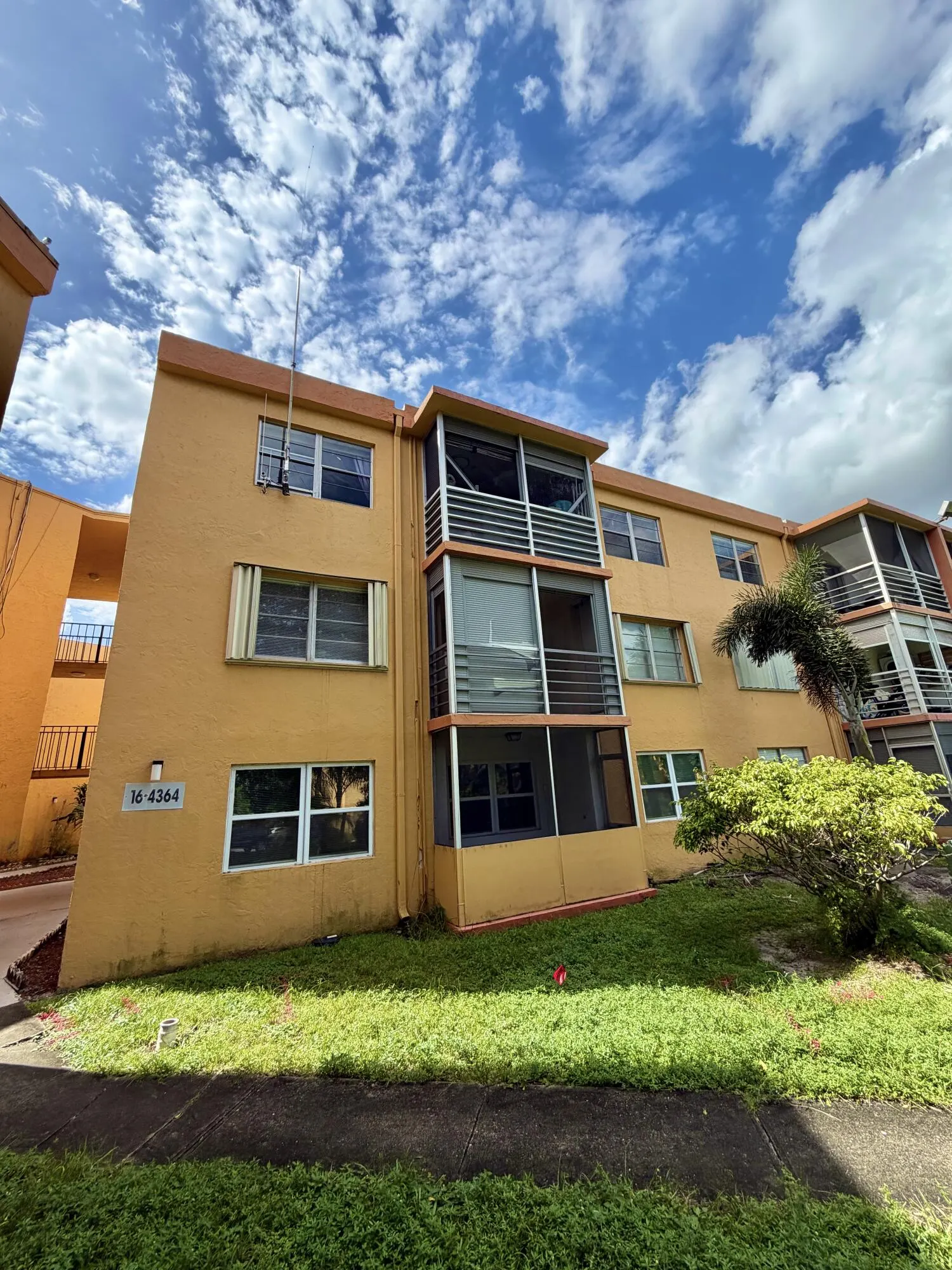4364 NW 9th Avenue #16-1d
