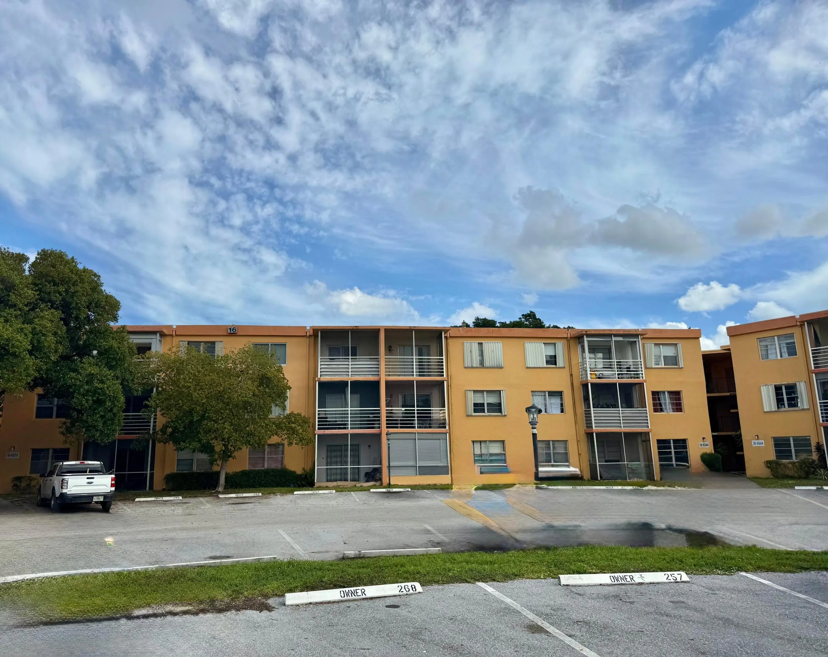 4364 NW 9th Avenue #16-1d